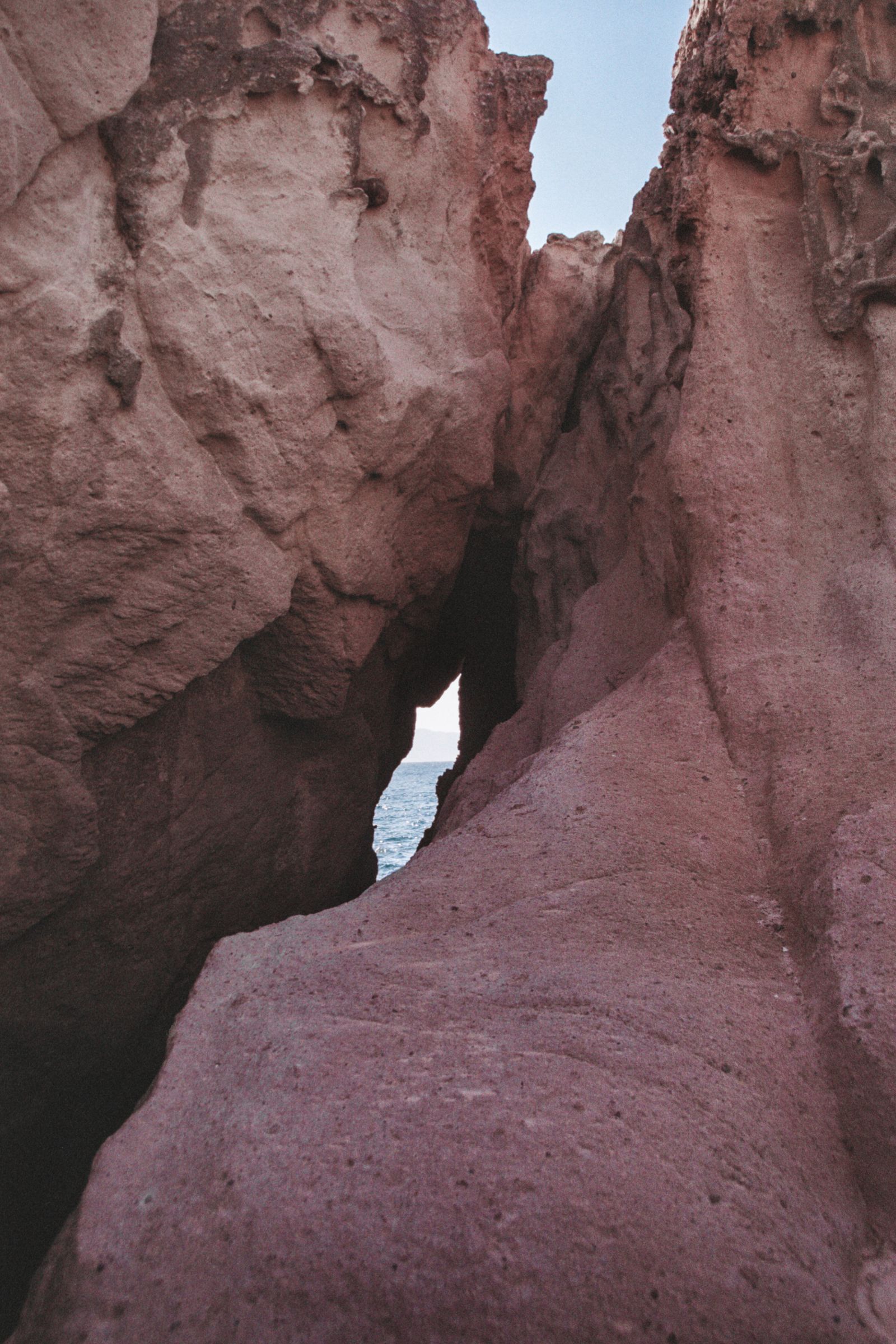 © Kıvılcım S güngörün - Passage, Foça, 2021