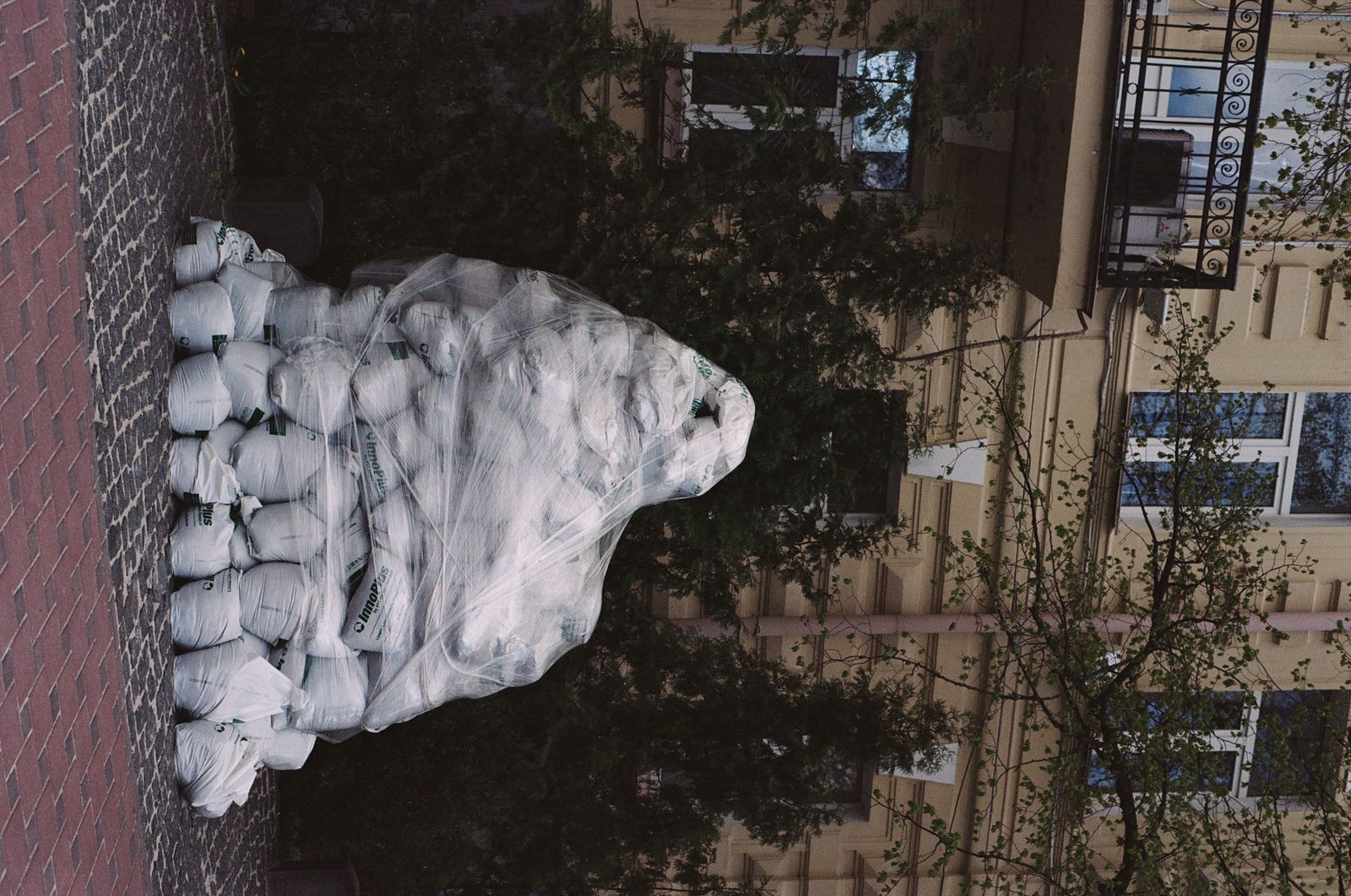 © Daria Senchikhina - Image from the A life through the lens of war photography project