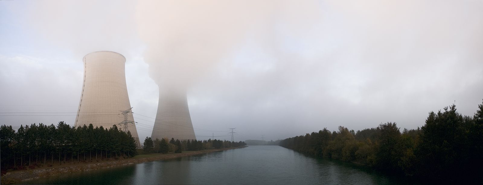 © Marco Caterini - 1Nogent Nuclear Power Station, Nogent-sur-Seine, France 2009