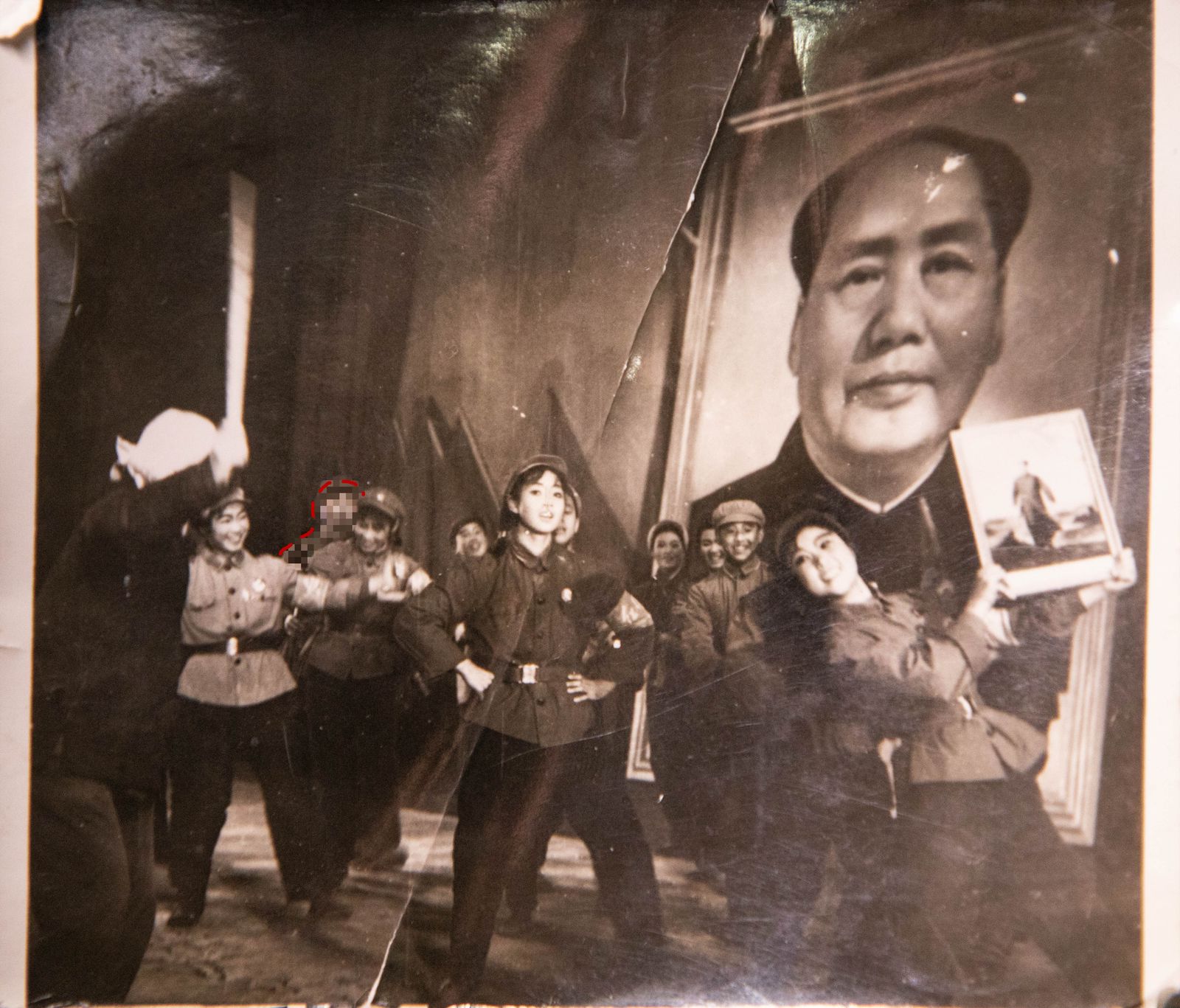 © Guligo Jia - An archive picture of Cultural Revolution. My dad used to be among one of them when he was young.