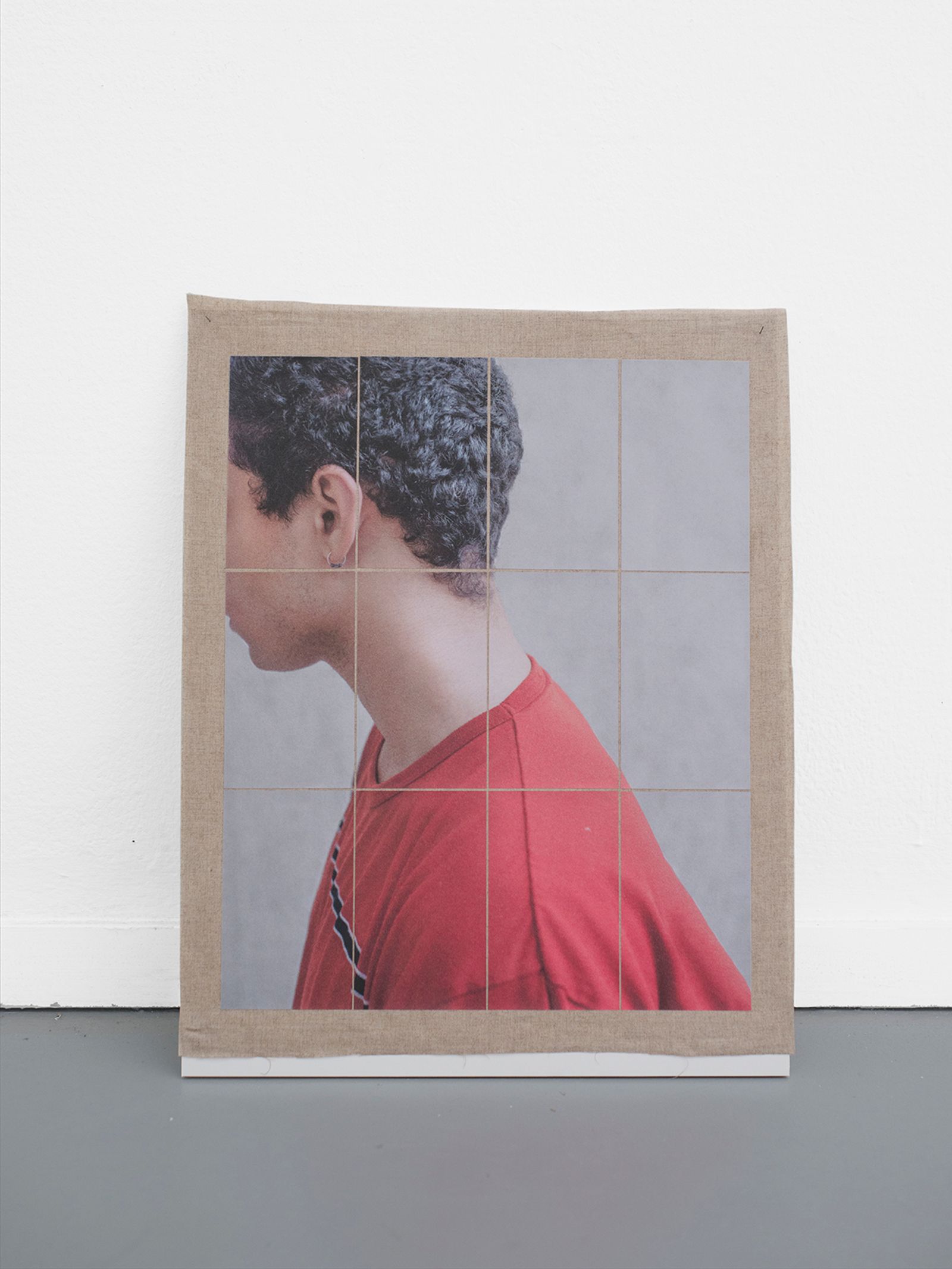 © Esther Hovers - Structures, Ibrahim, 2019 58 x 46 cm / 22.8 x 18.1 in. Inkjet prints on Tosa Shi – 54 gsm, fixed on linen.