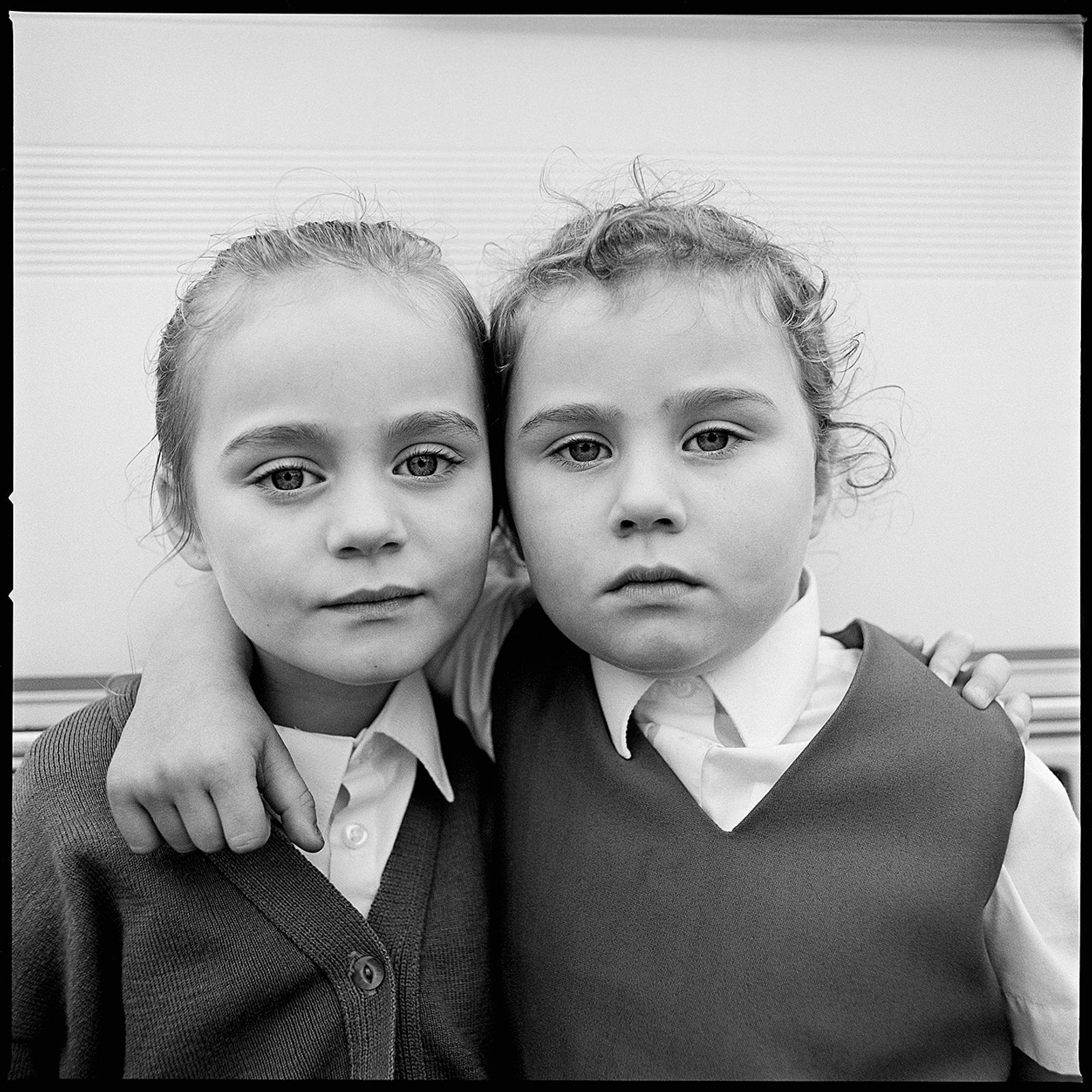 © Joseph-Philippe Bevillard - Indiana and Christina after school, Limerick, Ireland 2017