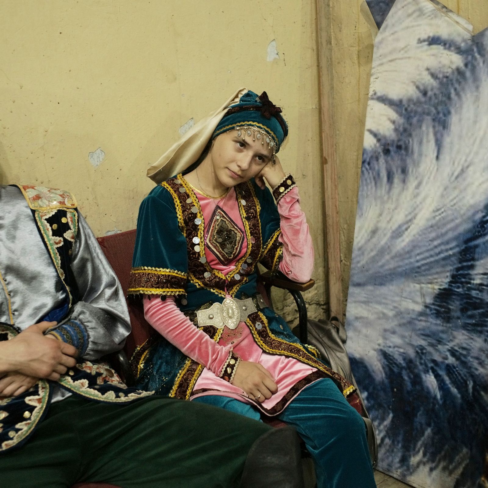 © Johanna Maria Fritz - Aminka (13) during training in the old philharmonic of Makhachkala the capital of dagestan, russia 2018.