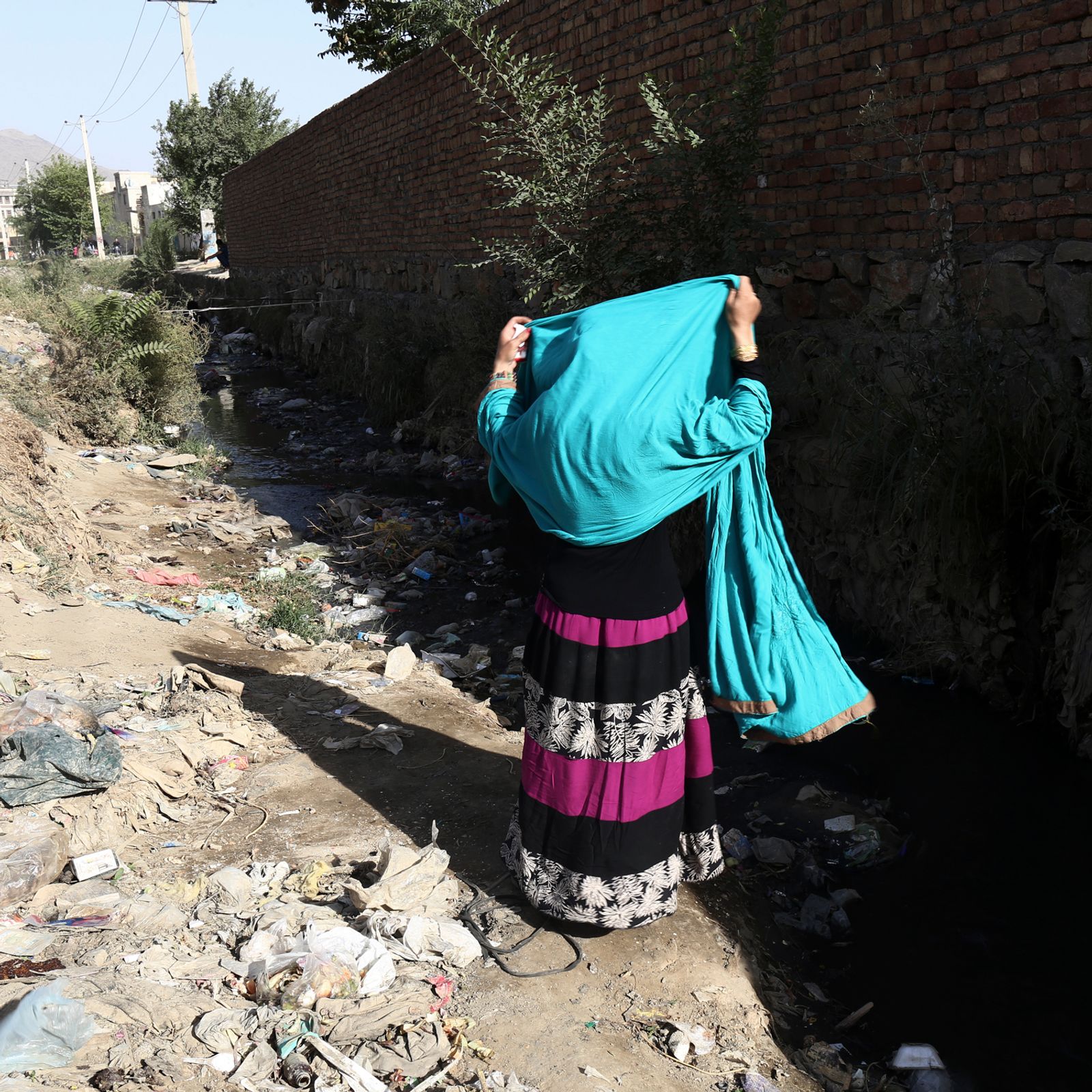 © Johanna Maria Fritz - Miriam next to the Kabul River in Kabul.