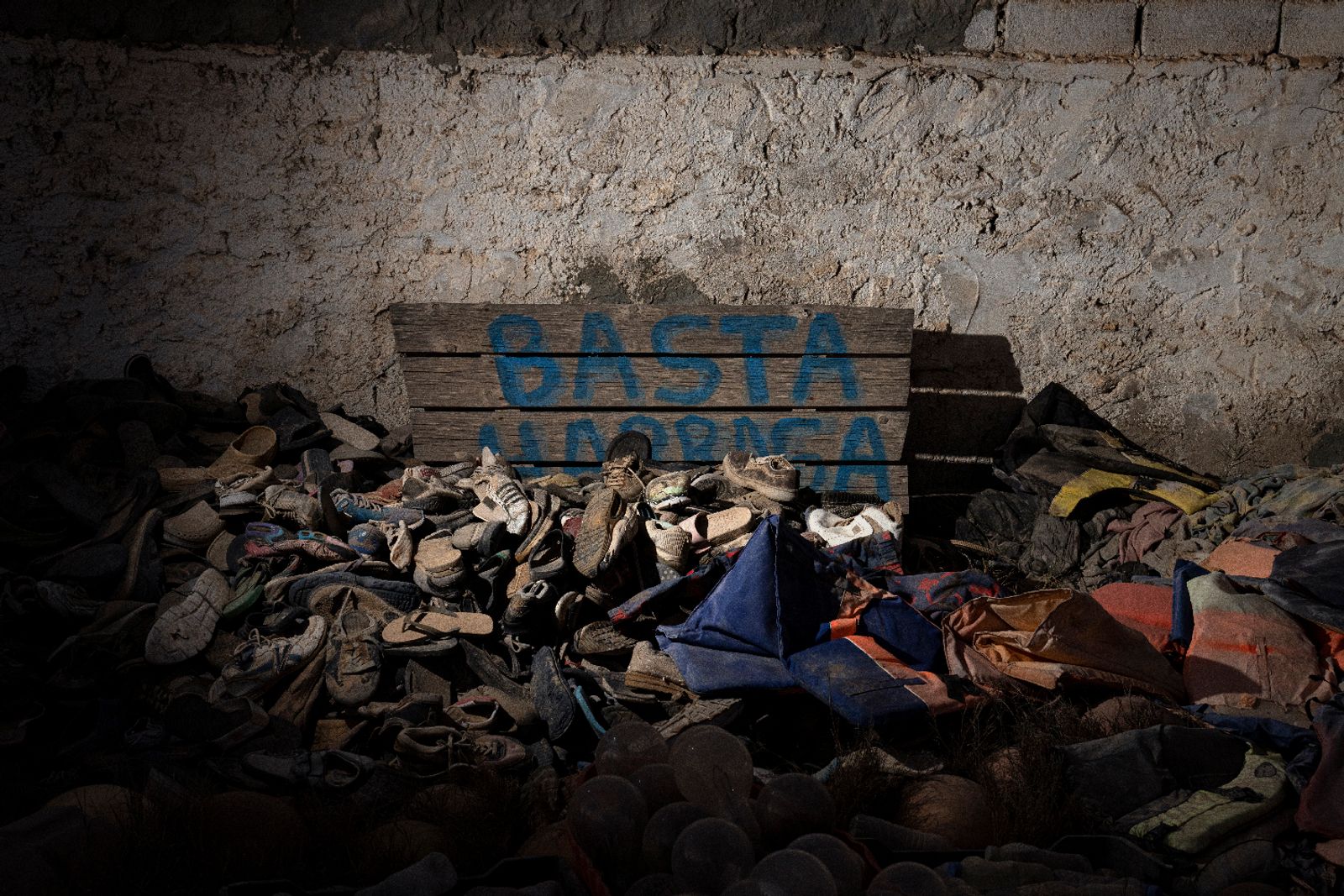 © Francesco Bellina - Image from the EX VOTO IN ZARZIS photography project