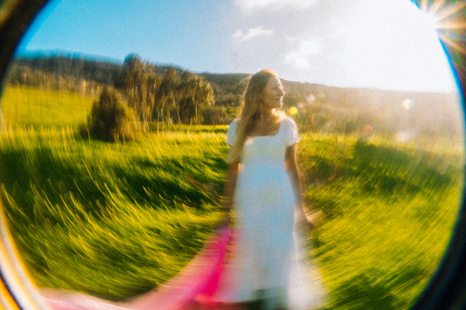 © Chelsea Muscat - Image from the Mommy Nervosa photography project