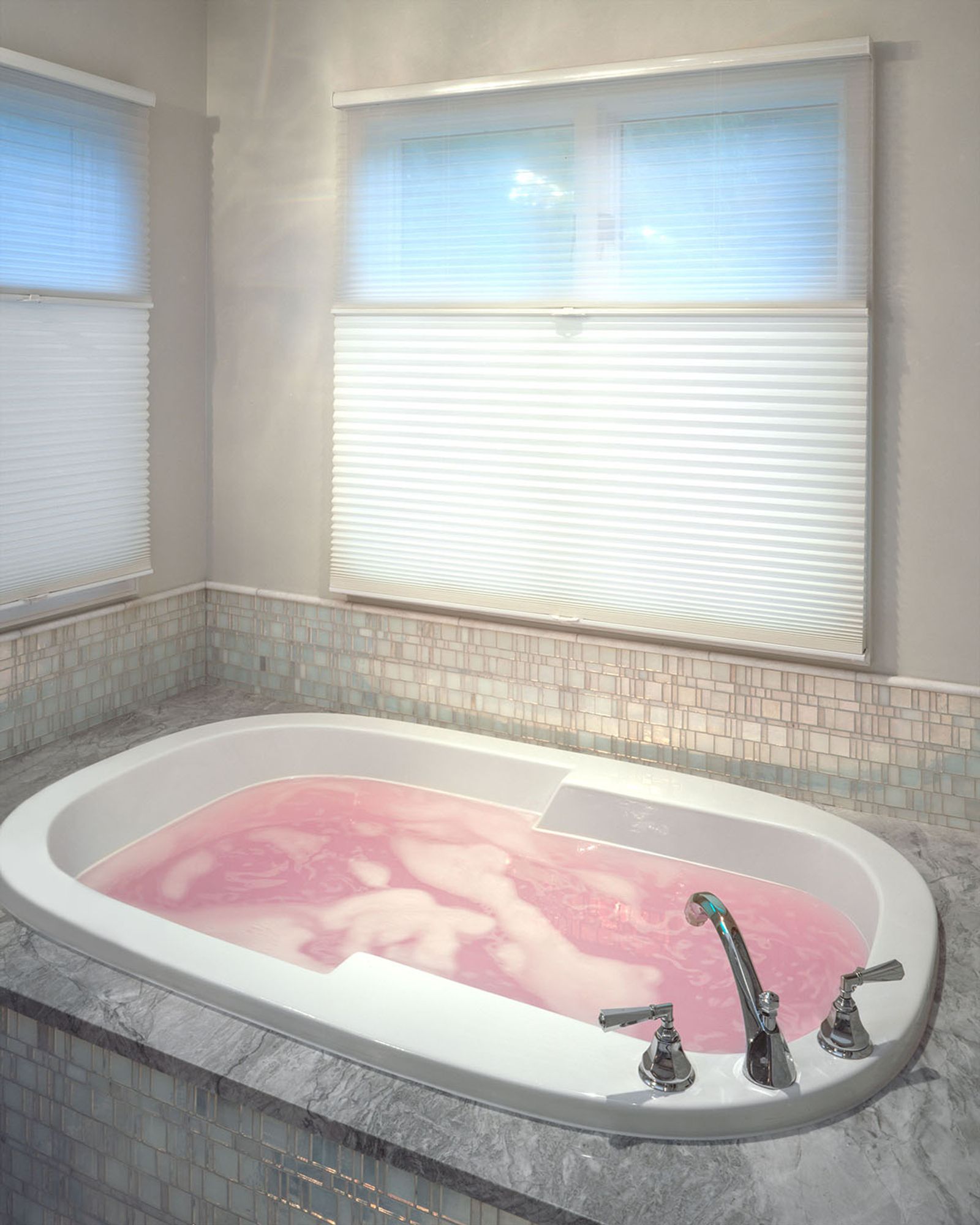 © Nicole Schwartz - Bath bomb