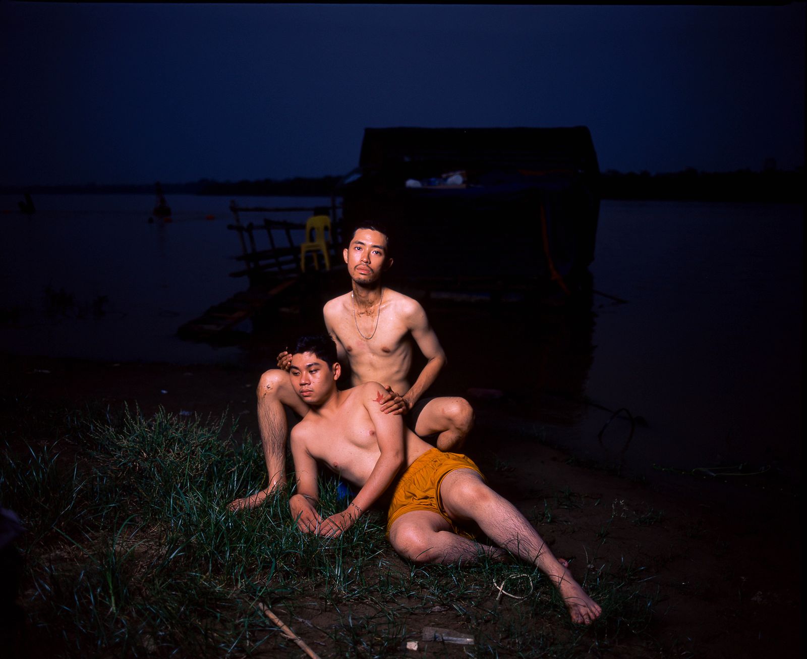 Vân-Nhi Nguyen, "Untitled (Vietnamese Pieta, By the River)," from the series "As You Grow Older," 2023