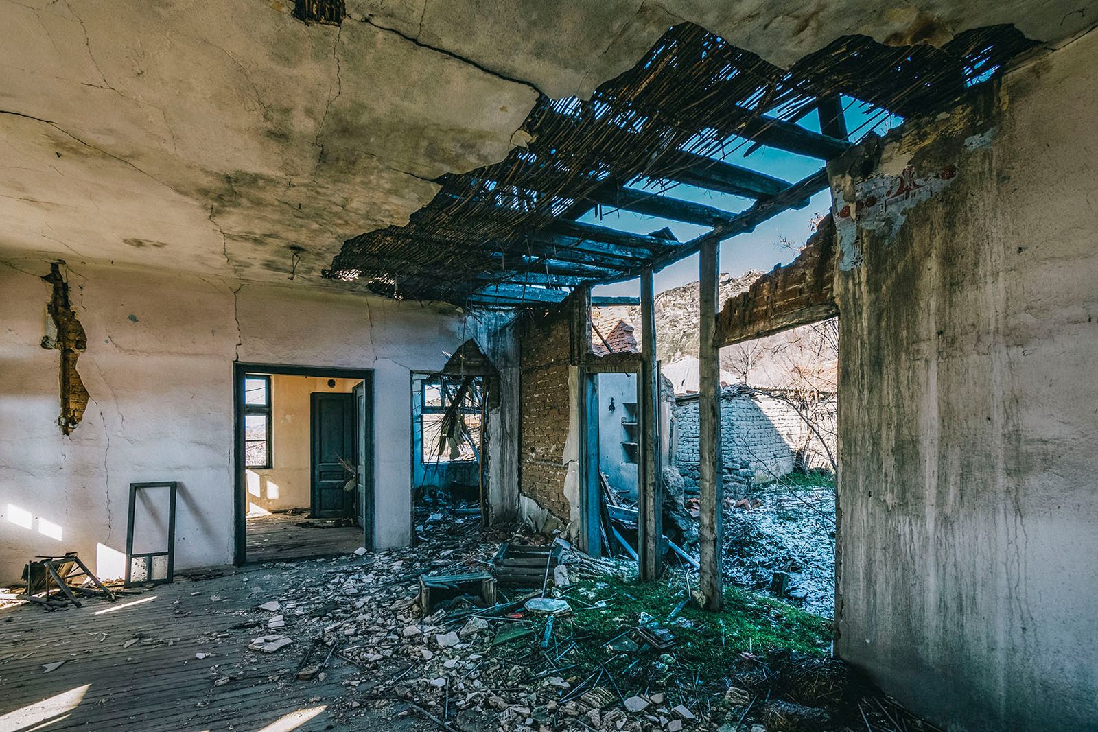 © Meri Boshkoska - Image from the THE MYSTERY OF ABANDONED PLACES photography project