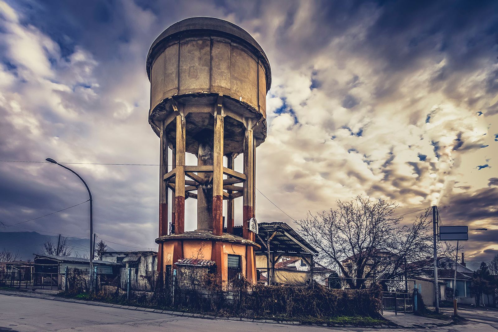 © Meri Boshkoska - Image from the THE MYSTERY OF ABANDONED PLACES photography project