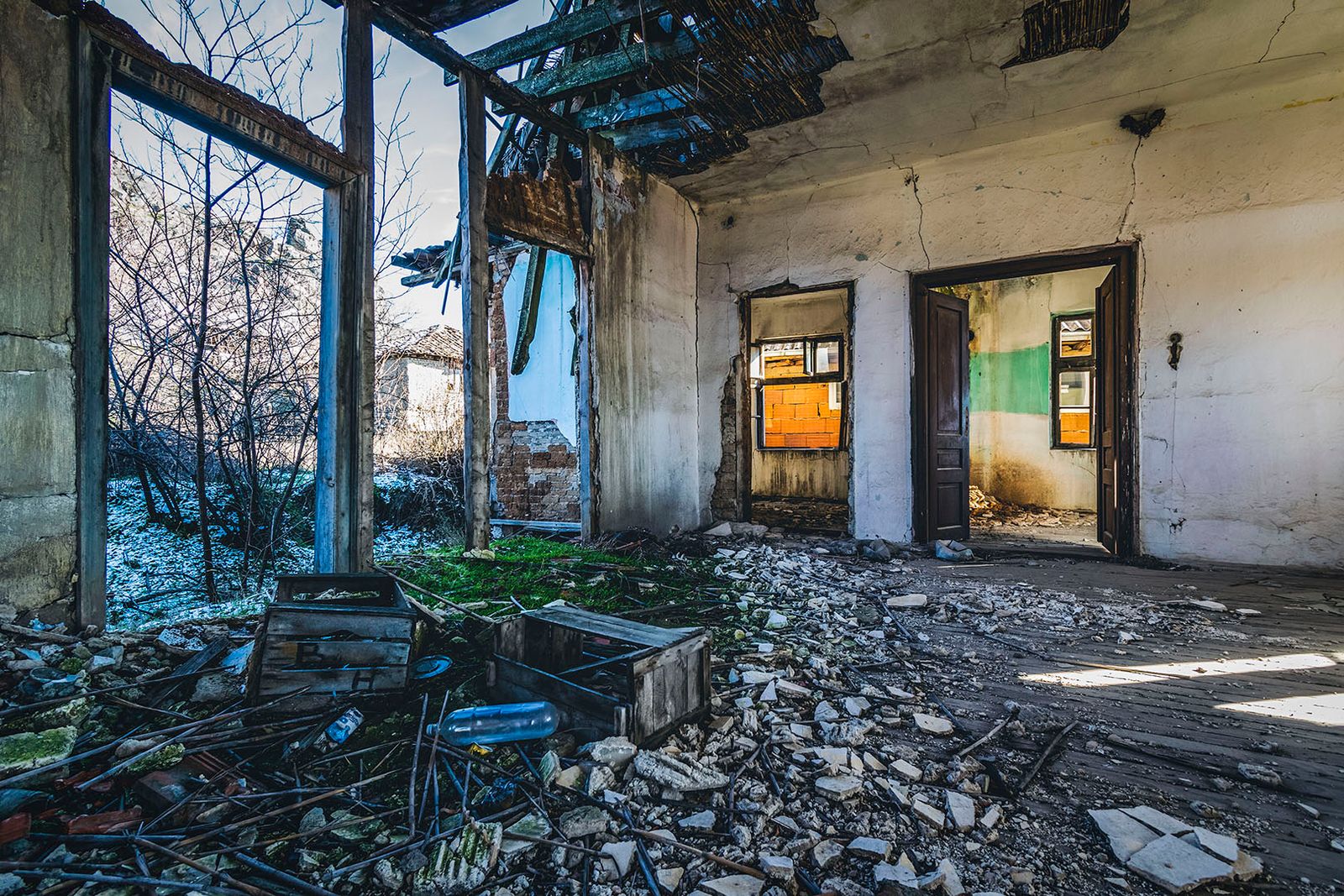 © Meri Boshkoska - Image from the THE MYSTERY OF ABANDONED PLACES photography project