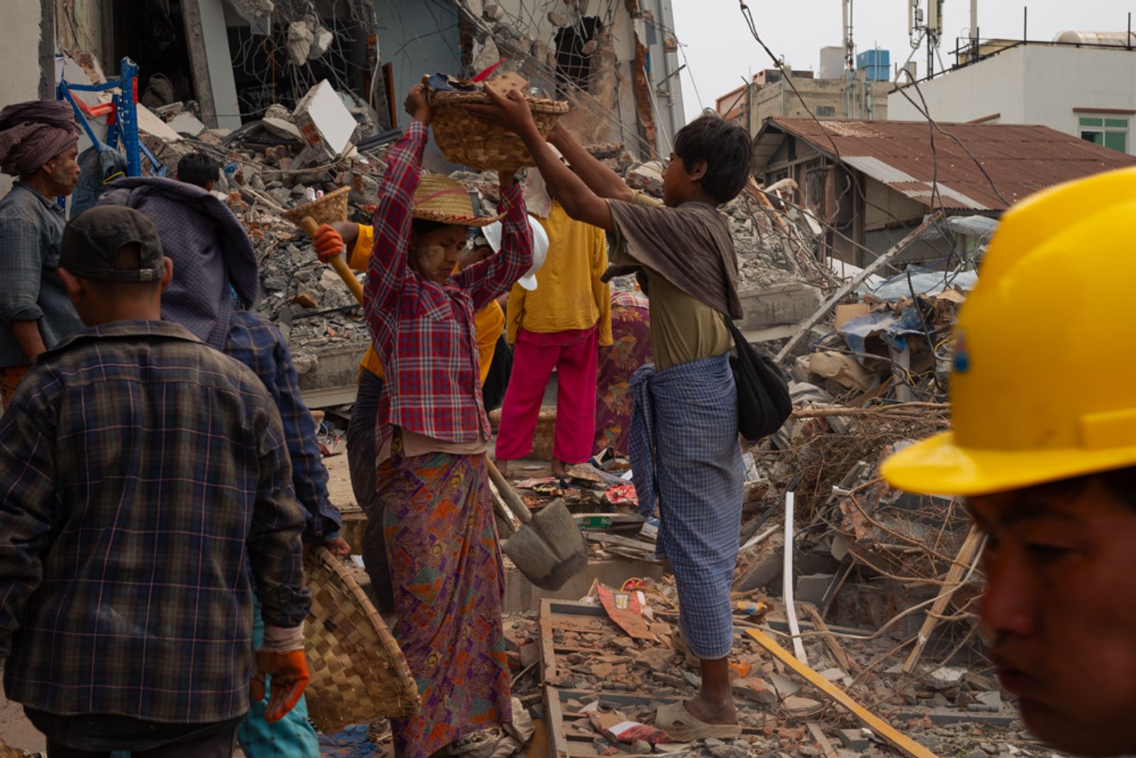 © Patrick Chengzhi Wang - Image from the Myanmar Earthquake photography project