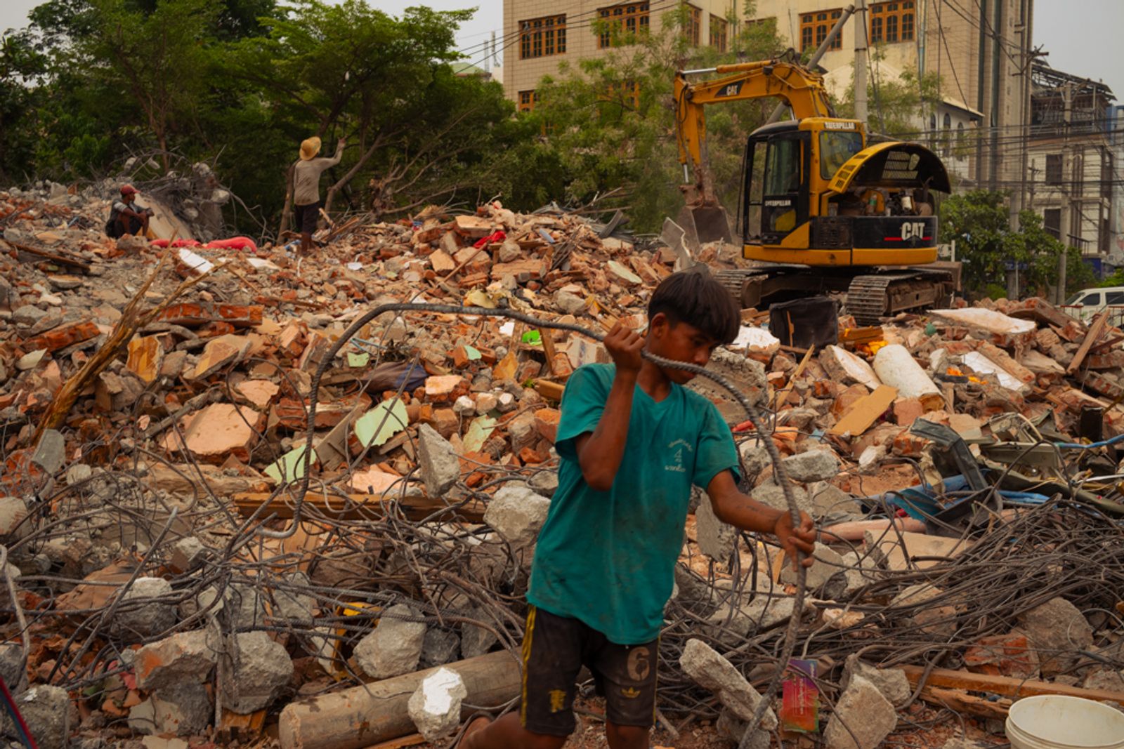 © Patrick Chengzhi Wang - Image from the Myanmar Earthquake photography project