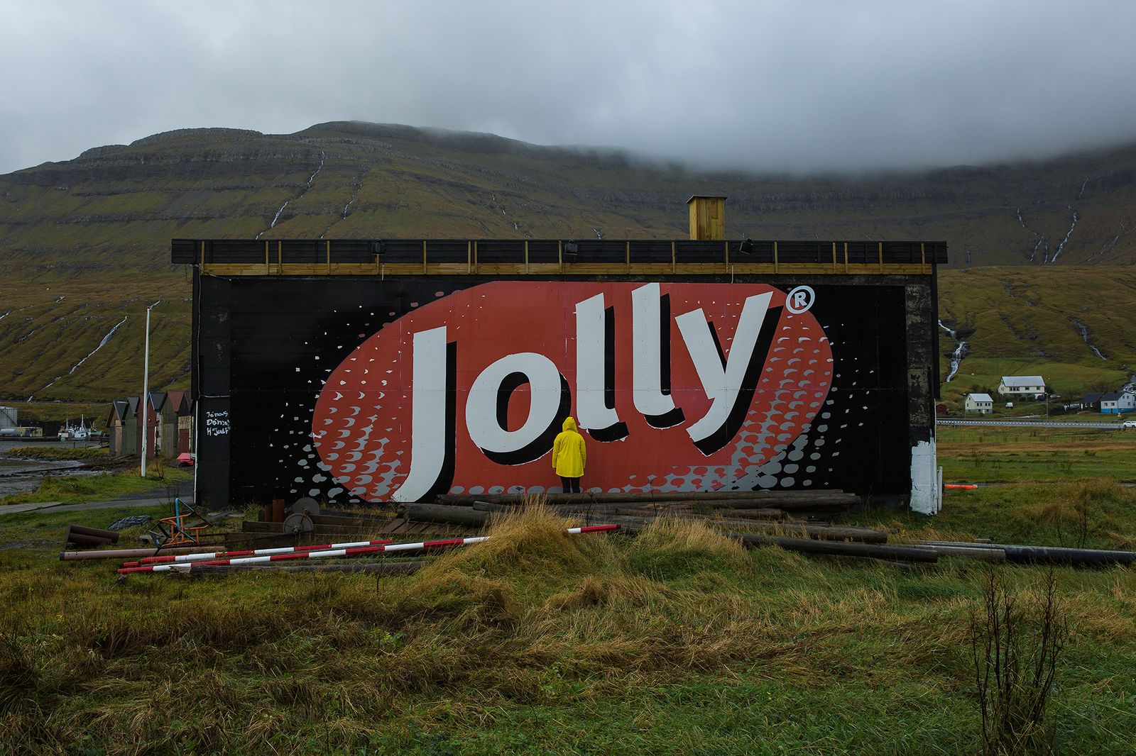 © Eija Mäkivuoti - The Unbearable Lightness of Giving a F**k – A Thousand Faroe Islands: The Yellow Raincoat (Urd 1), 2017