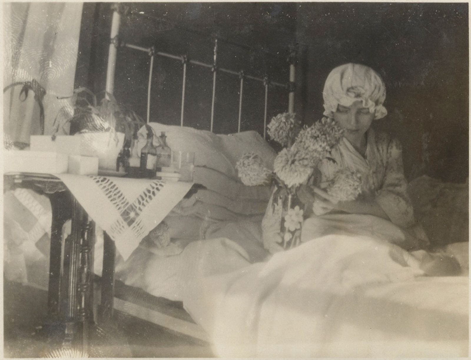 © Cheryl Newman - Image from the Sick In Bed photography project