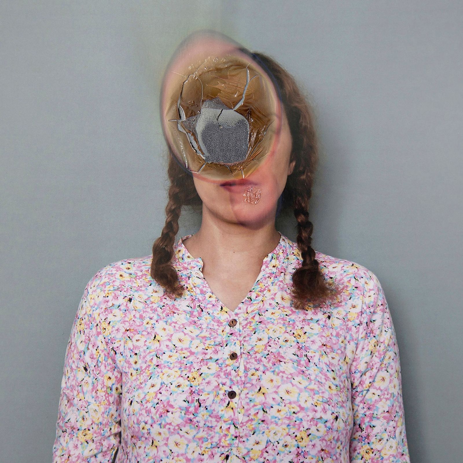 © Mahnaz Minavand - Image from the Faceless photography project