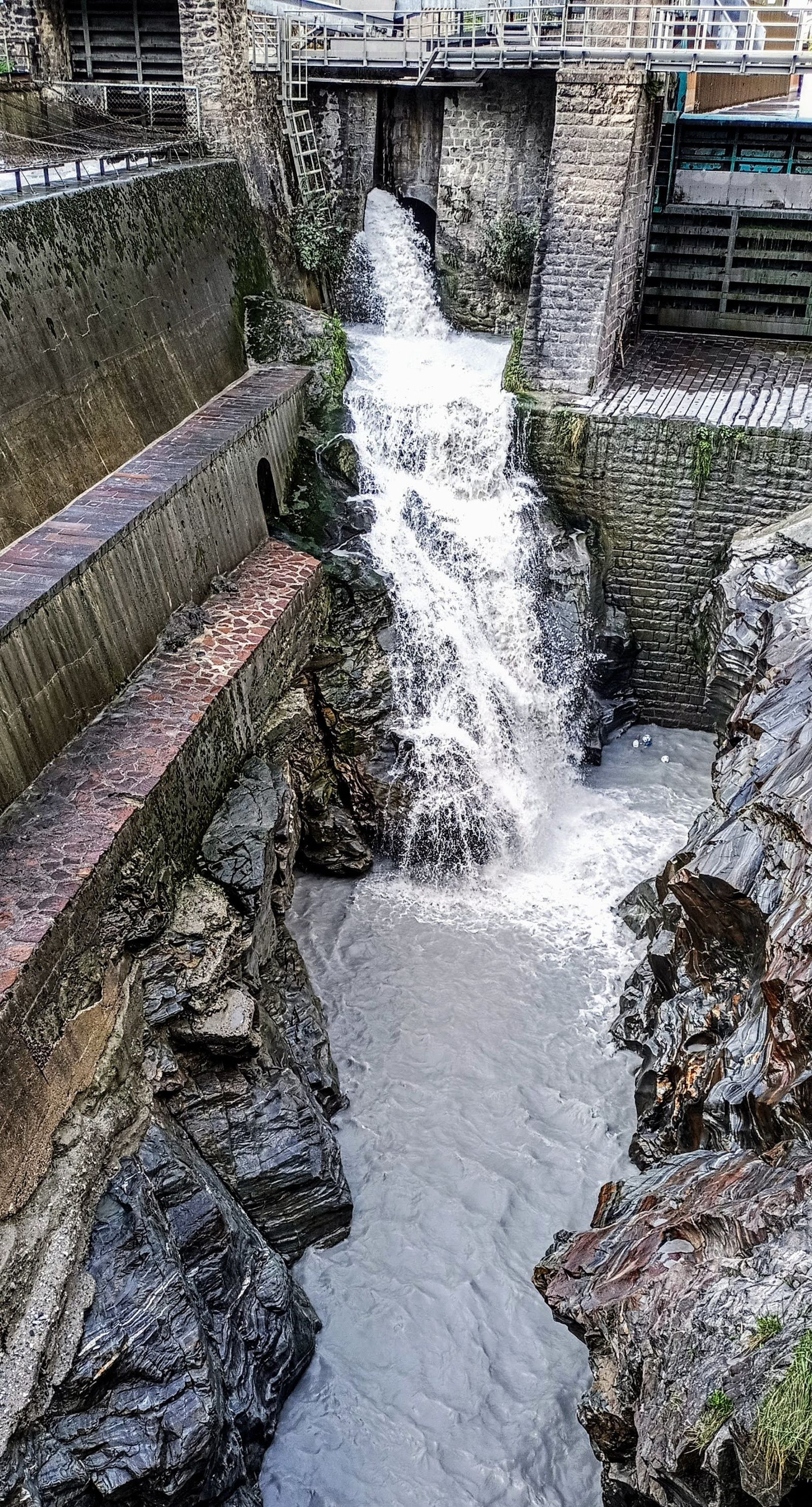 © Jürgen Joherl - A older water pump station @Algund