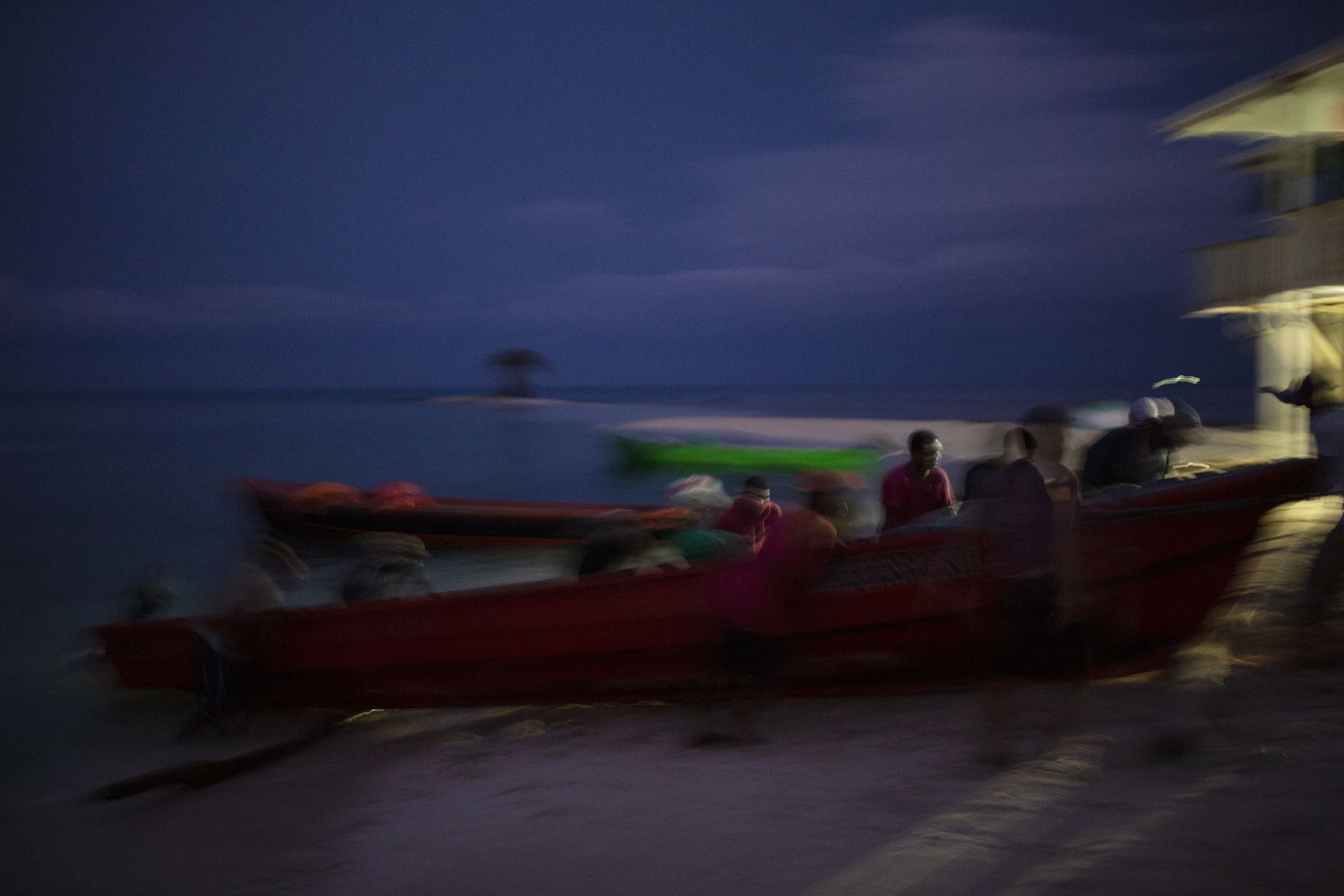 © RODRIGO ABD - Image from the MISKITO DIVERS photography project