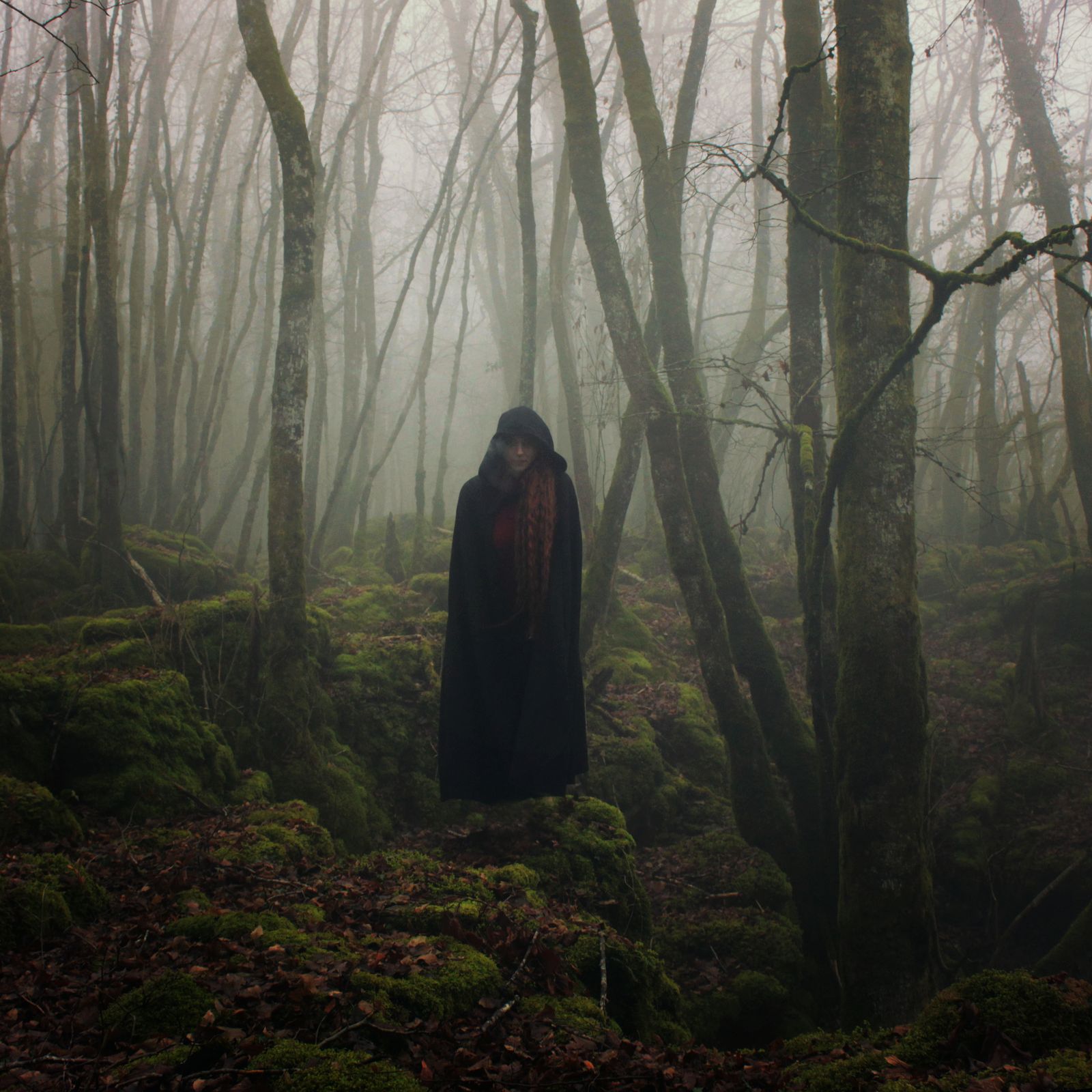 © Natalia Kovachevski - "Witch of the Cursed Peak" - Photographer and Model : Natalia Kovachevski