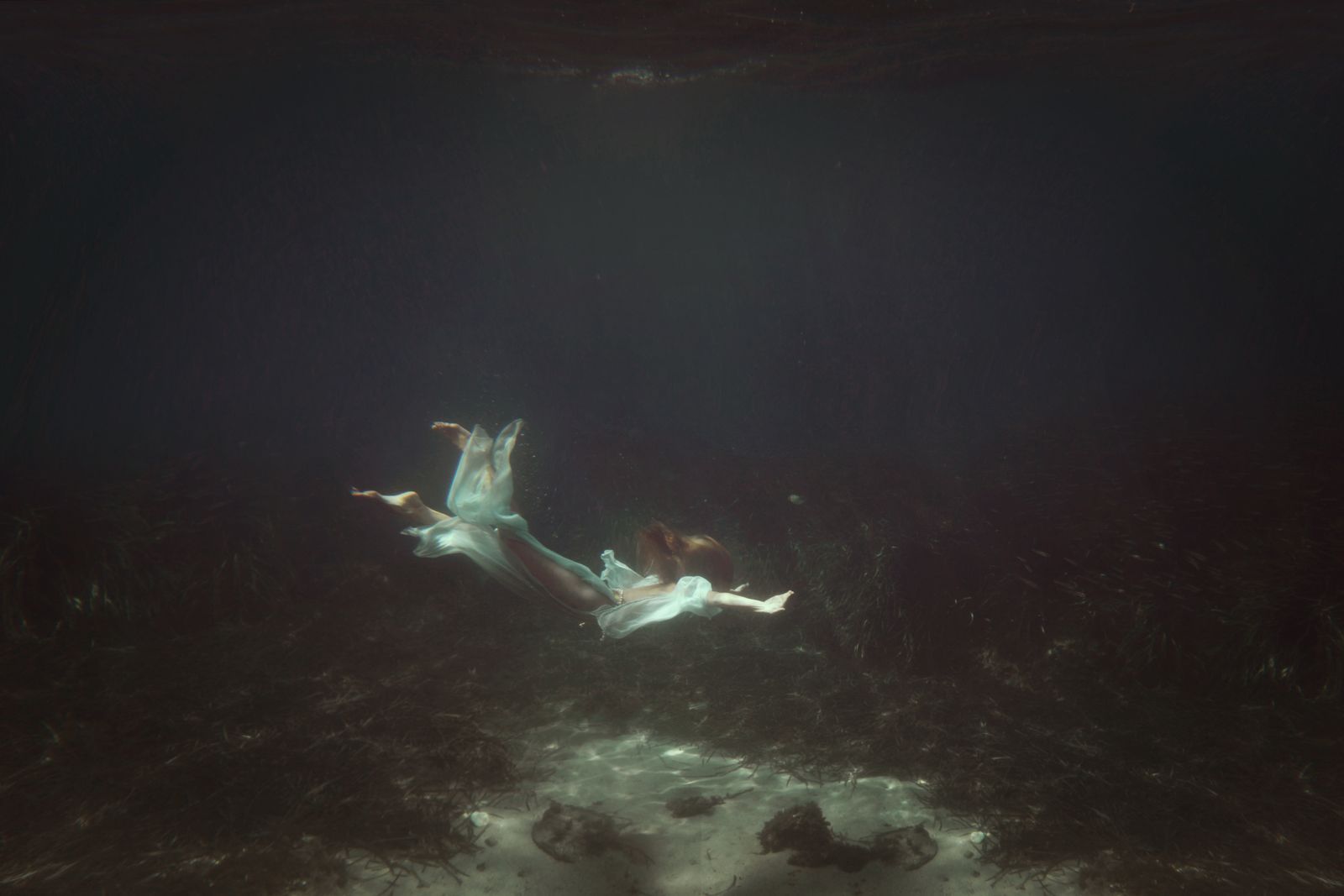 © Natalia Kovachevski - "Escape of a Mermaid" - Photographer : Natalia Kovachevski - Model : Florence Aseult