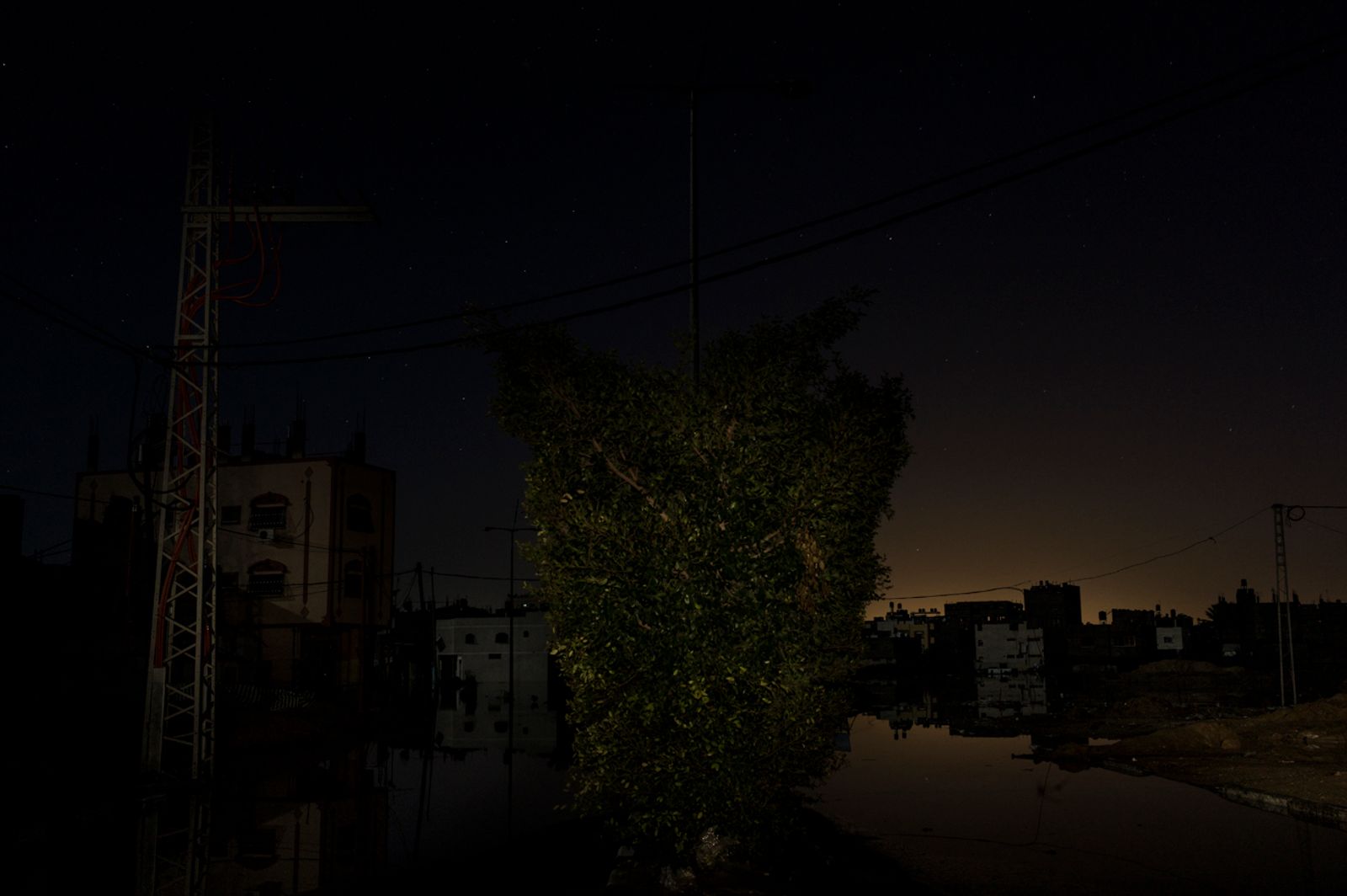 © Gianluca Panella - Image from the Gaza BlackOut photography project