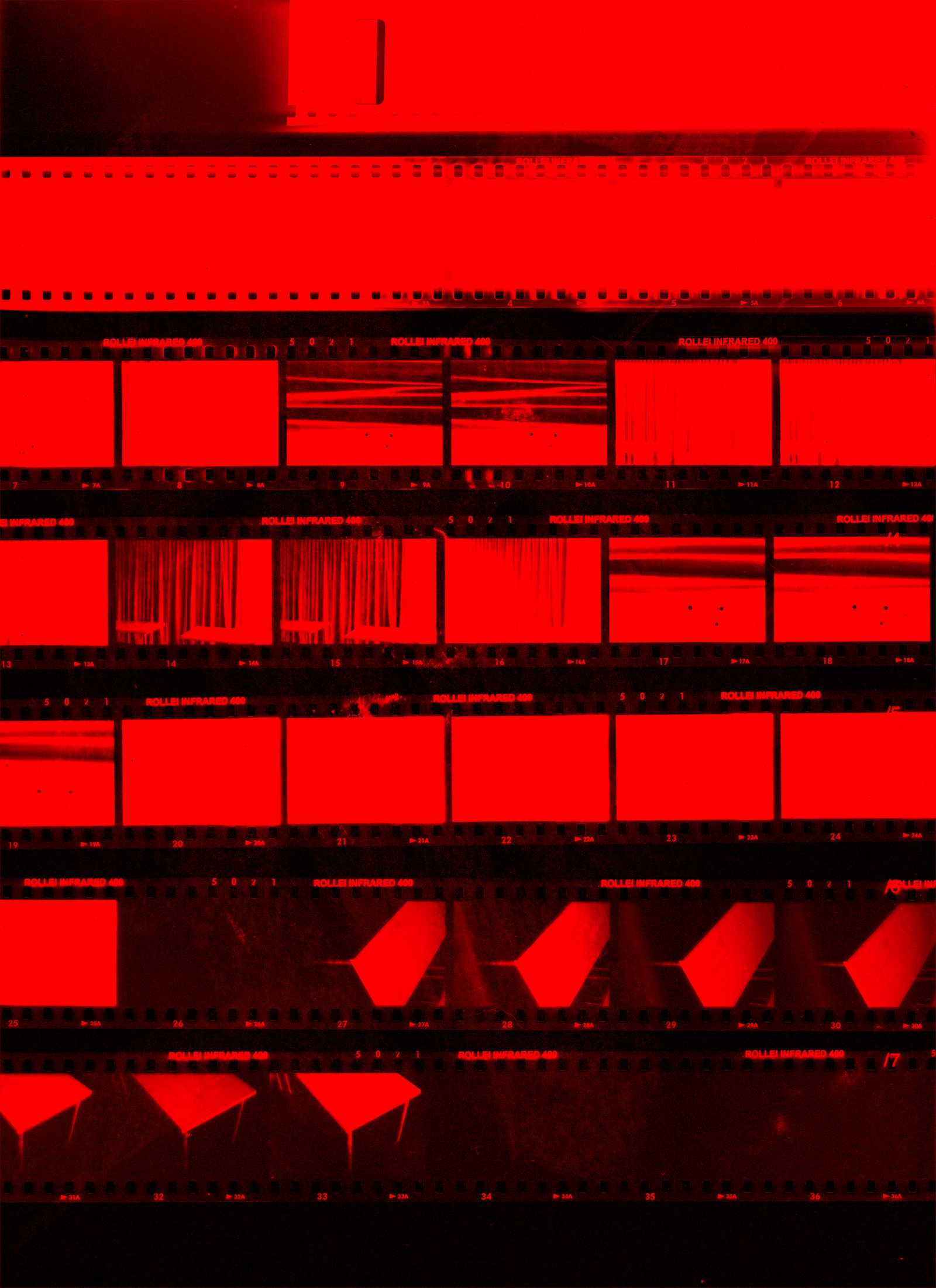 © Rafael Roncato - Image from the The Wireless Anatomy of Man photography project