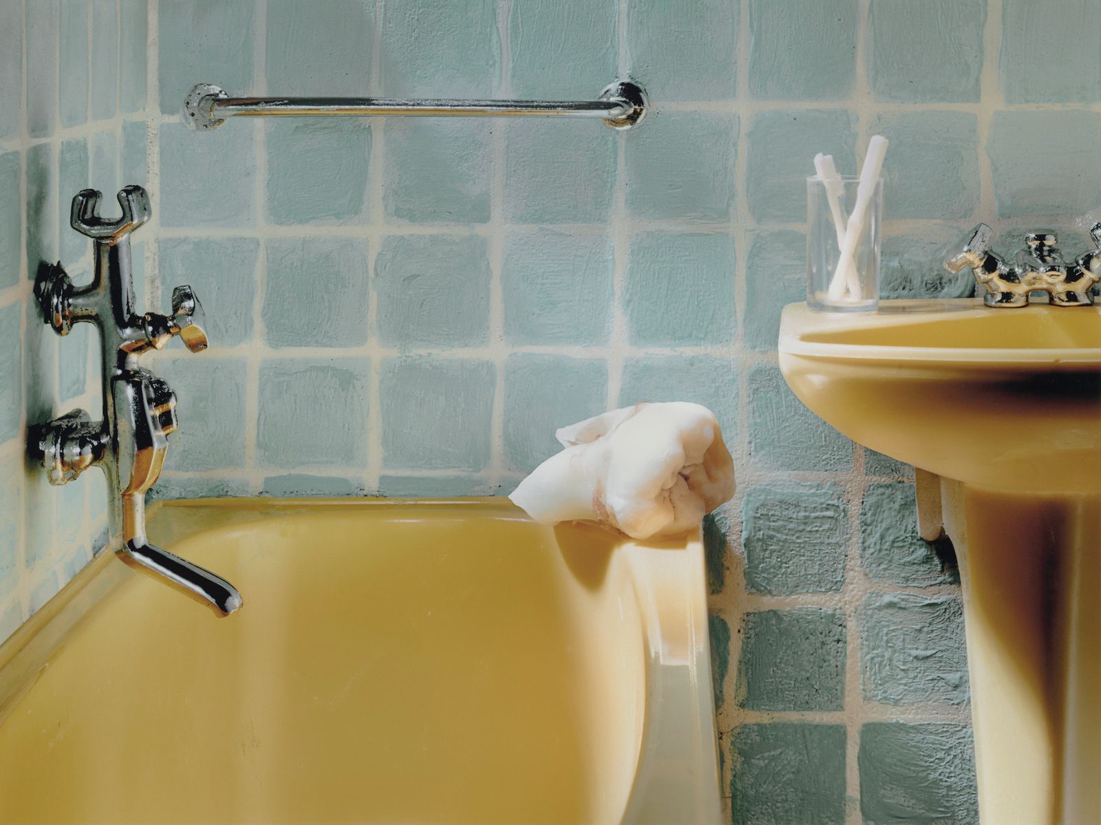 © Sara Faustino - Image from the A Home With No Roof photography project