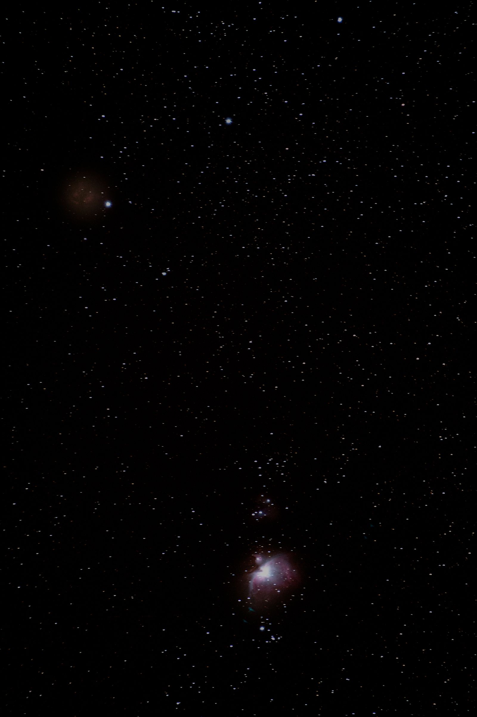 © Aslan Noorghasemi - Orion Nebula and its neighbors, Canon EOS 350D, 300mm, 10*30s, ISO 1600