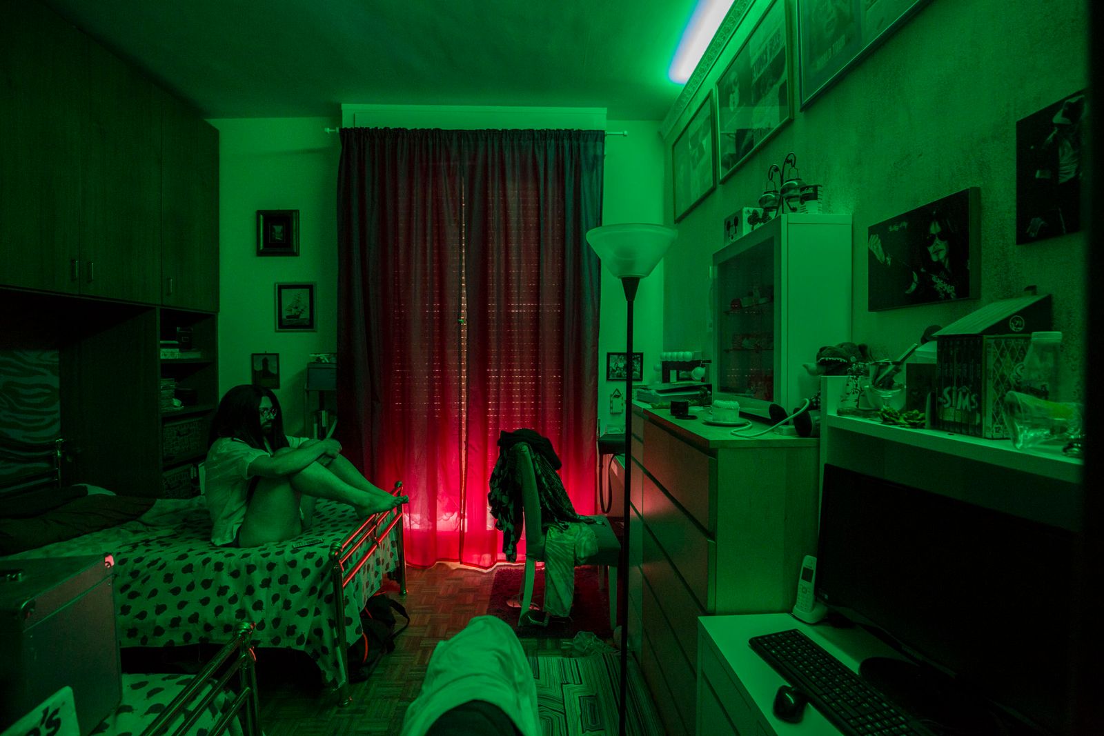 © Alice Pastorelli - Francesco and his sister's bedroom. They still live together in their parent house.