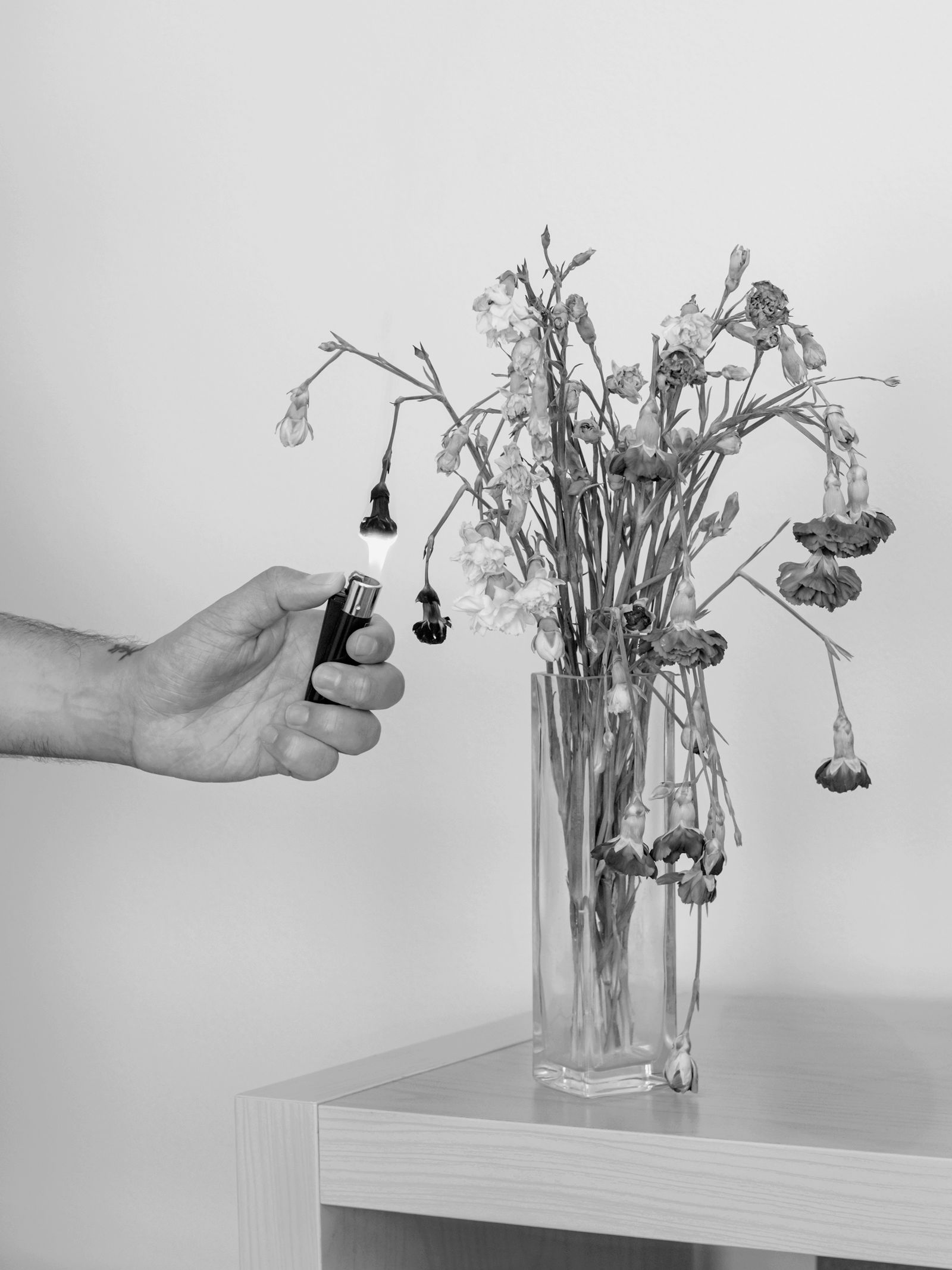 © Emanuele Moi - Image from the What To Do With A Broken Heart photography project