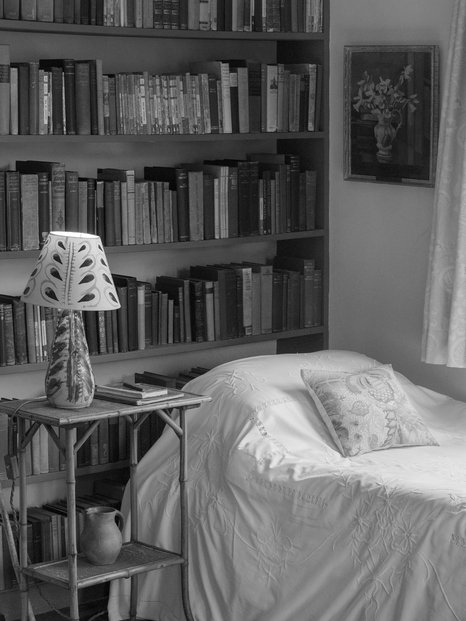 © Emanuele Moi - Image from the What To Do With A Broken Heart photography project
