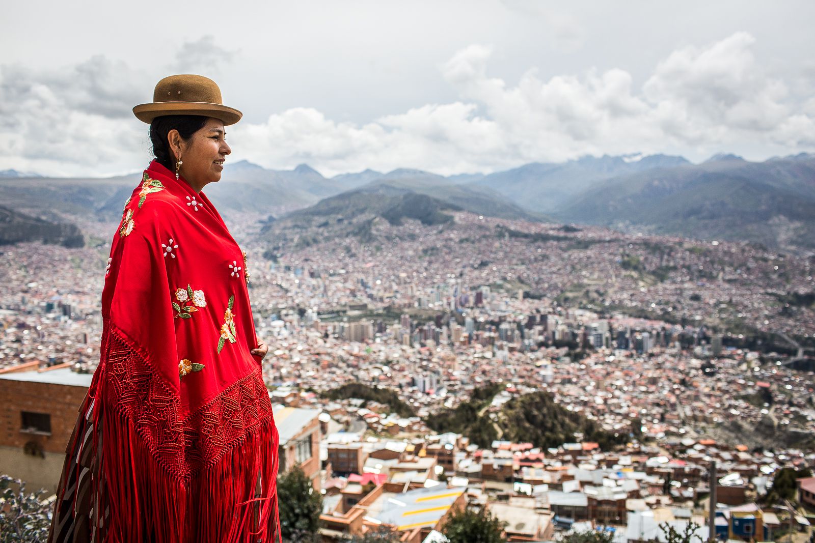 Cholitas paceñas: Bolivia's indigenous women flaunt their ethnic