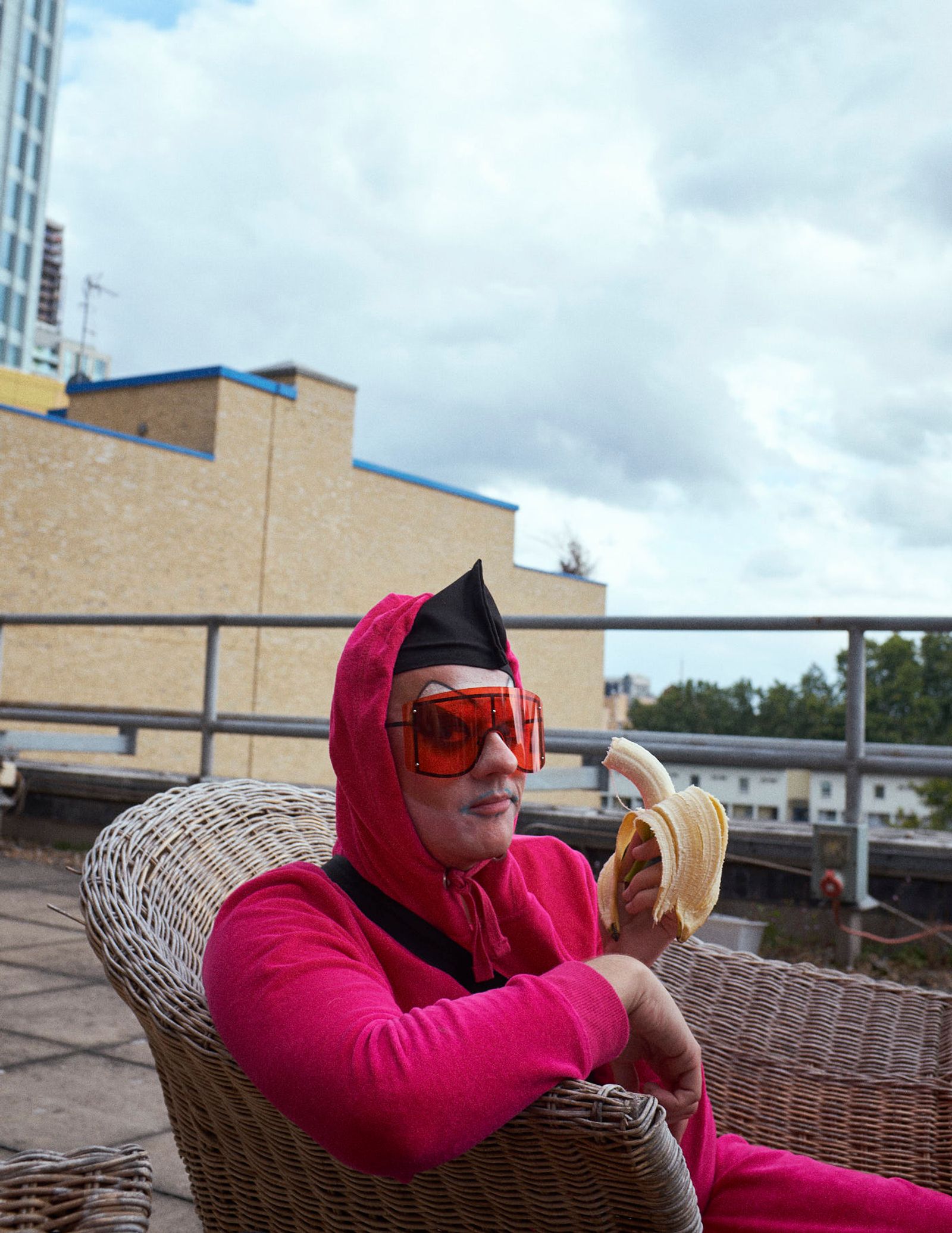 © Francisco Gomez de Villaboa - Image from the Neo Rave Families photography project