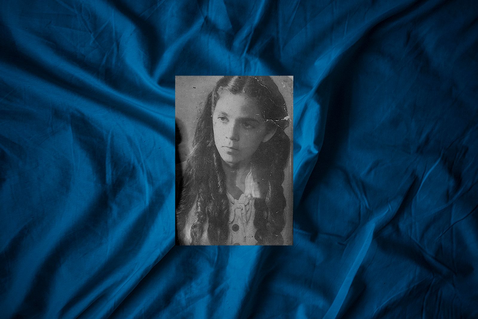 © Glorianna Ximendaz - Image from the Origen: Reclaiming Our Voices, Healing Our Lineage photography project