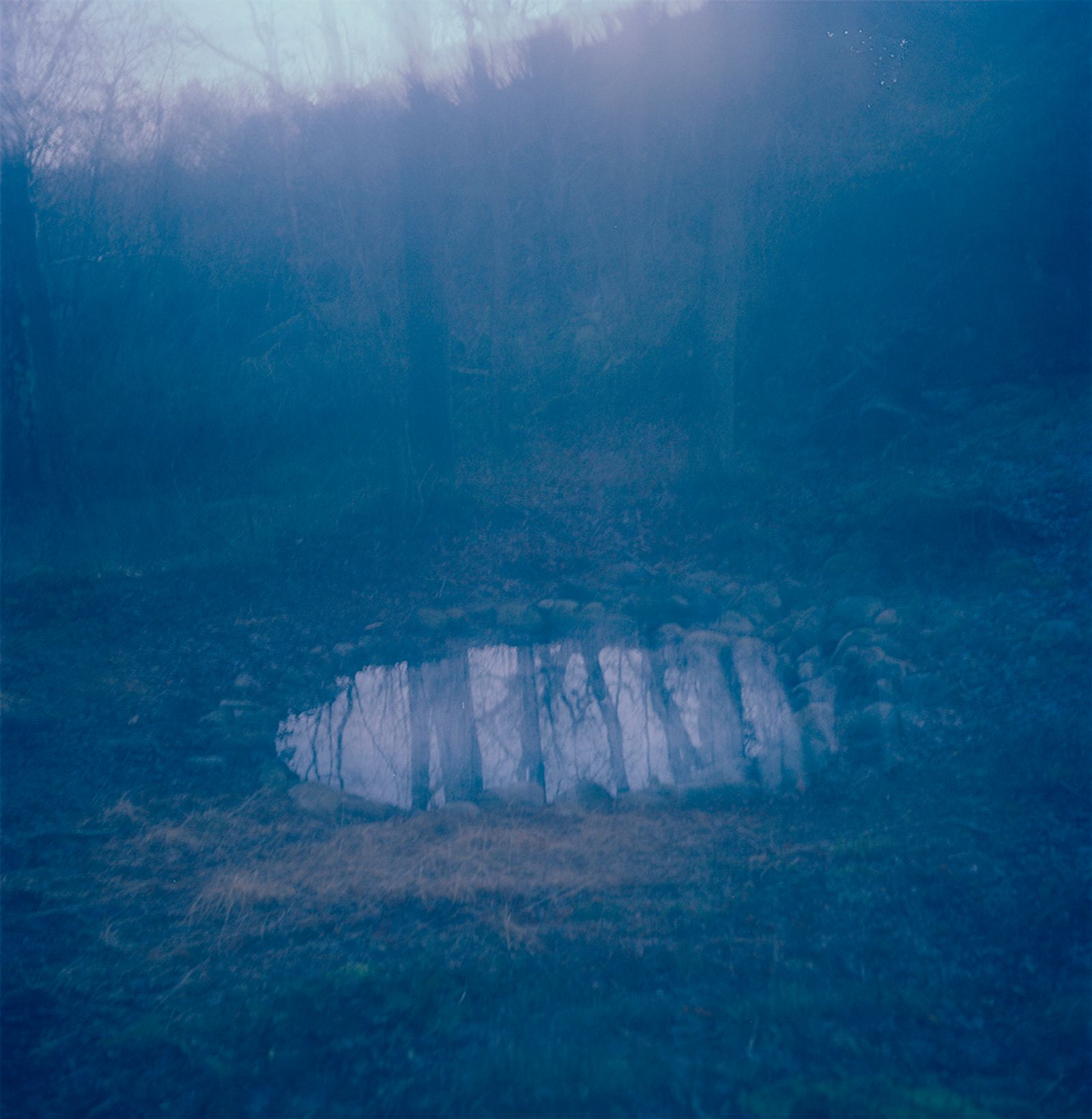 © Charlotta Hammar - Image from the ALL SHELTERS ARE MARKED WITH A SIGN photography project