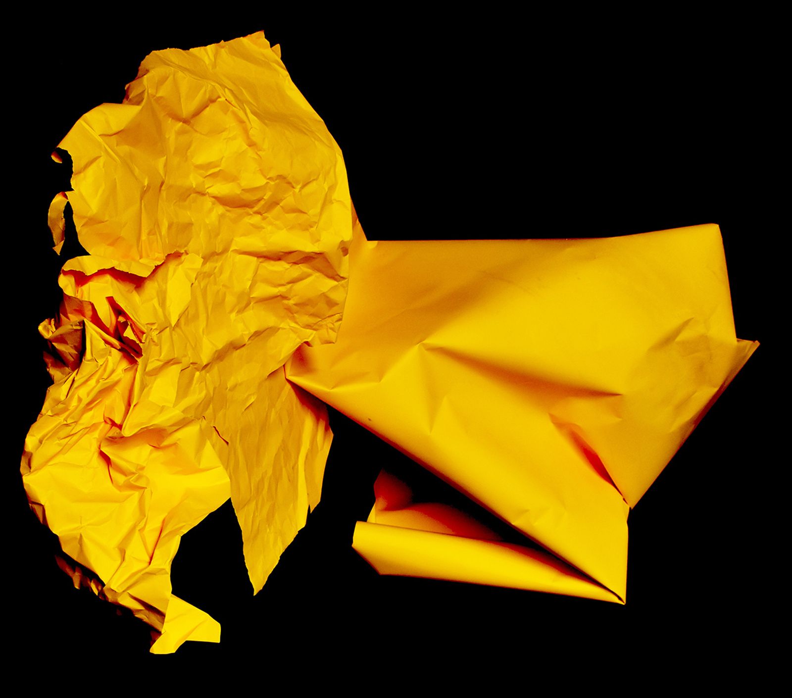 © Frederic Crist - Image from the Yellow and Red Paper Performances photography project