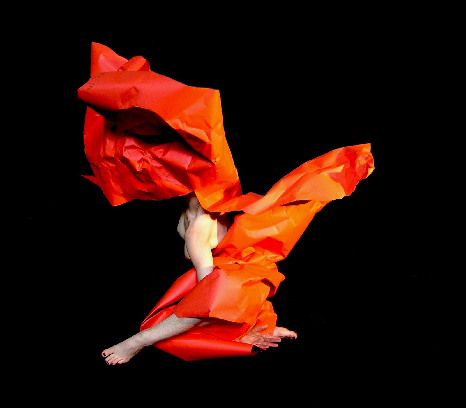 © Frederic Crist - Image from the Yellow and Red Paper Performances photography project