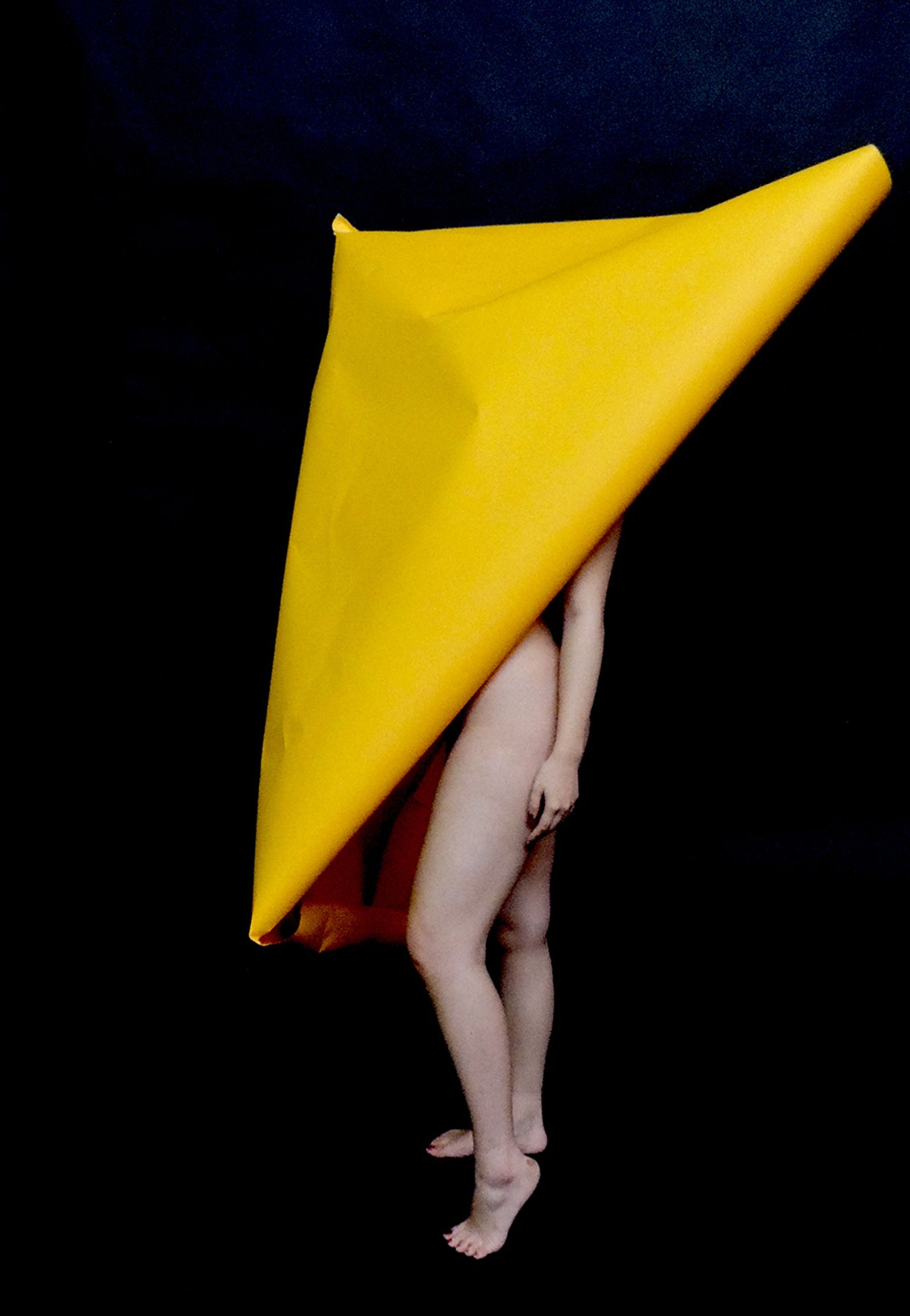 © Frederic Crist - Image from the Yellow and Red Paper Performances photography project