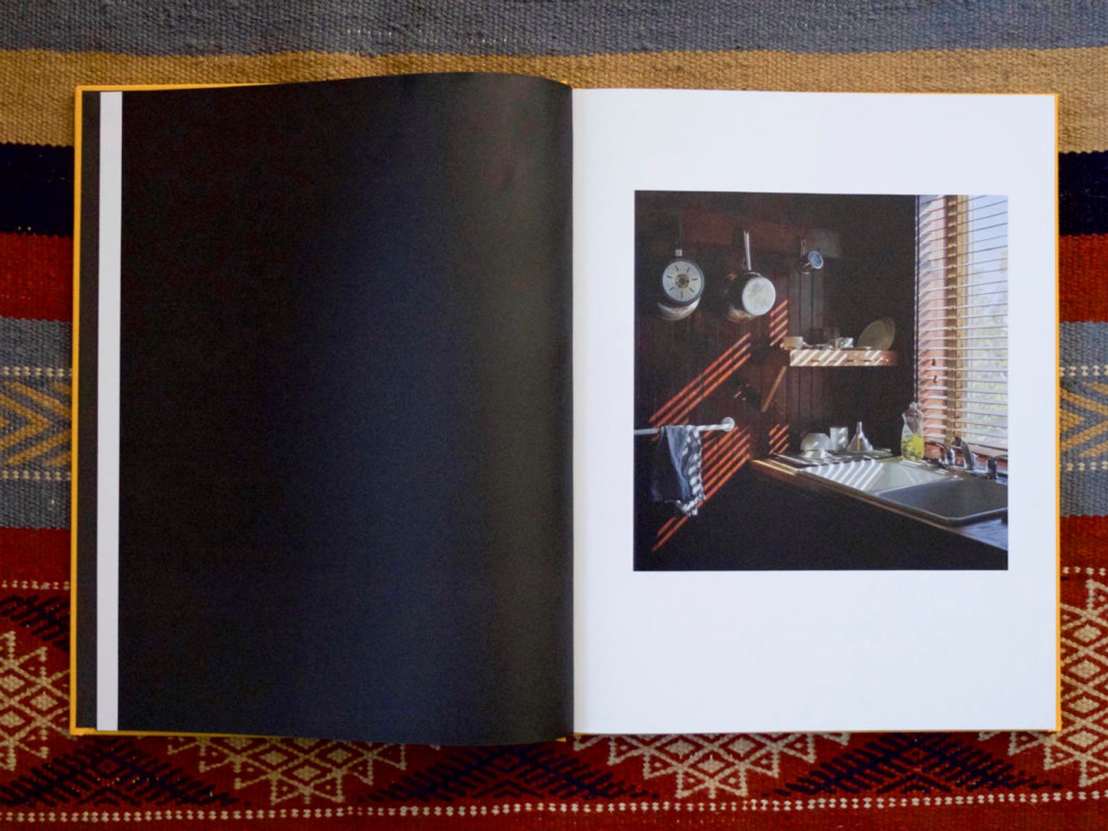 © Leporello Books - Image from the PICTURE SUMMER ON KODAK FILM by Jason Fulford photography project