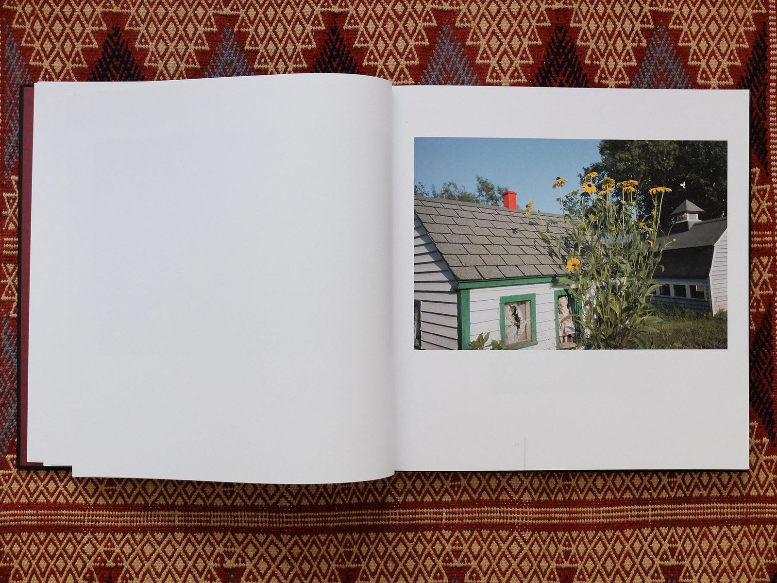 © Leporello Books - Image from the TRANSPARENCIES: SMALL CAMERA WORKS 1971-1979 by Stephen Shore photography project
