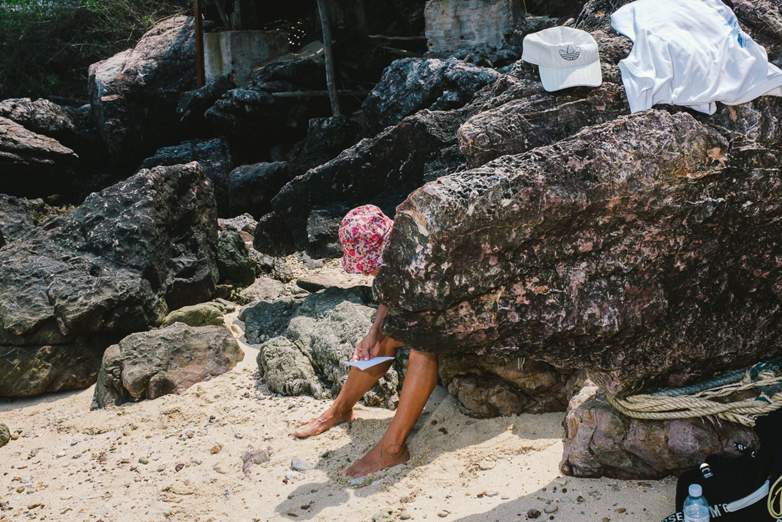 © Larry Hallegua - Image from the Beach Matters photography project