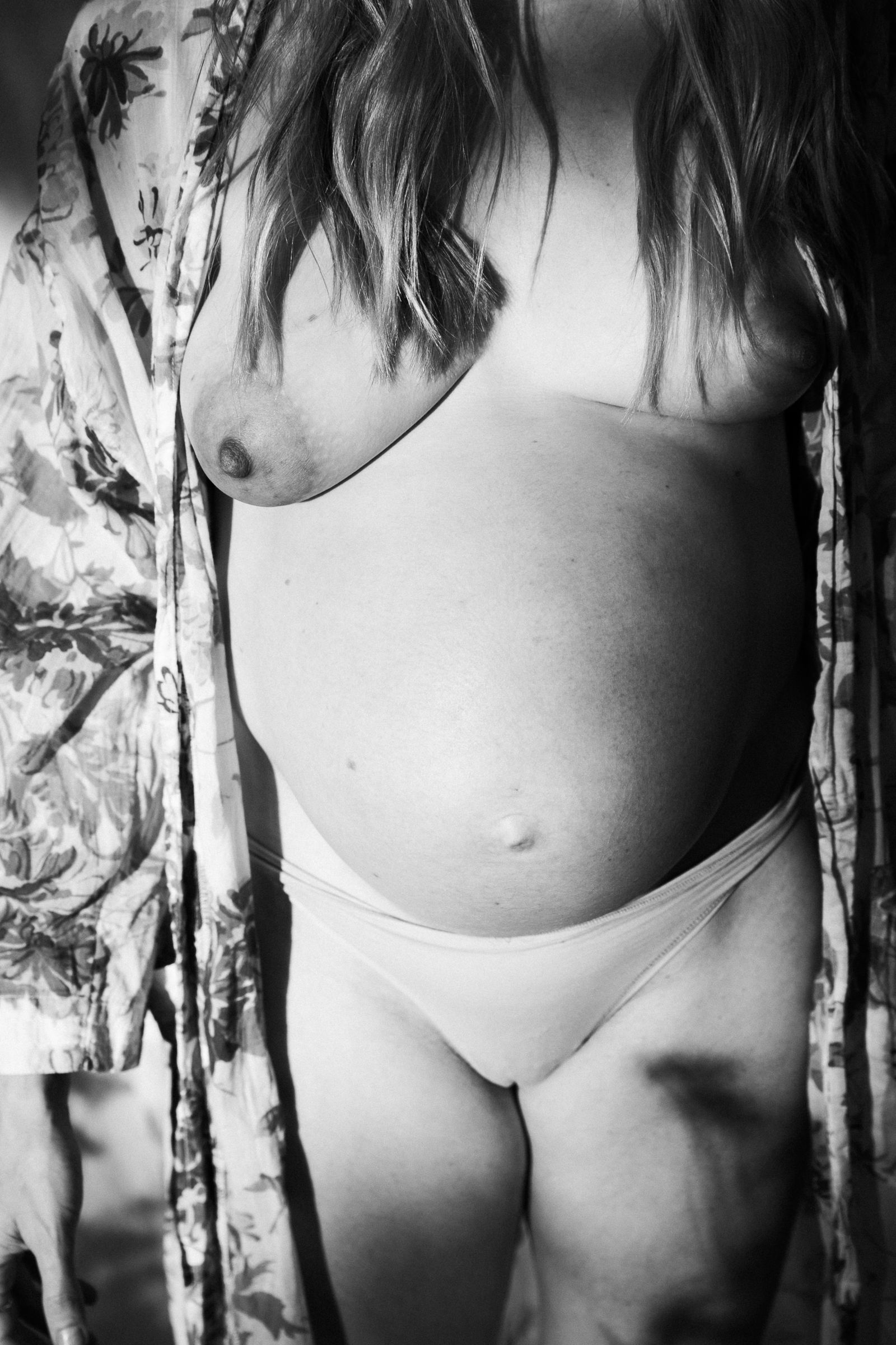 © Chrystal de louise - Jayne prior to free birthing