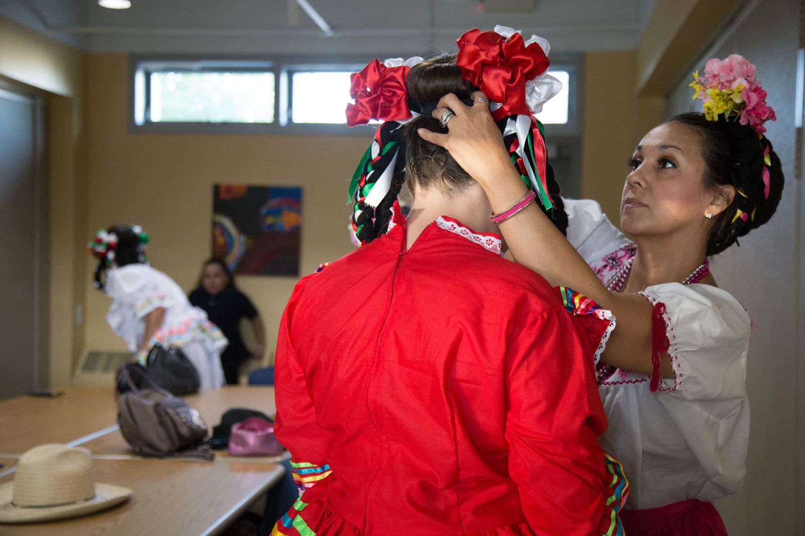 © Elisa Limon - Image from the Ballet Folklorico photography project