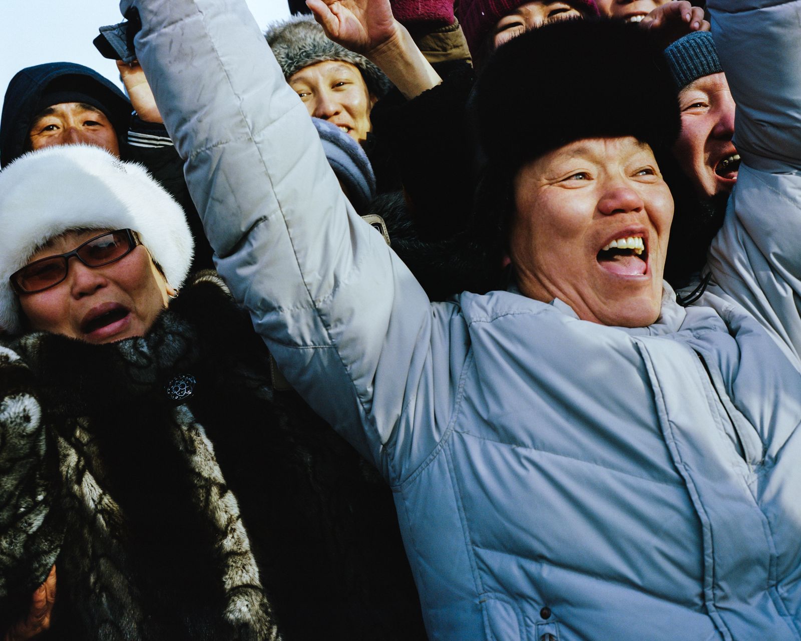 © alexis pazoumian - The fans are thrilled; the winners receive money or sometimes snowmobiles. From Yakutsk © Alexis Pazoumian