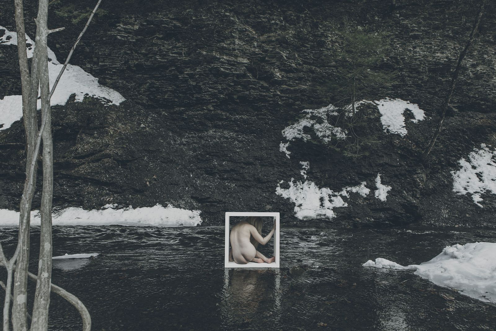 © Sarah Pezdek - Image from the TORPOR photography project