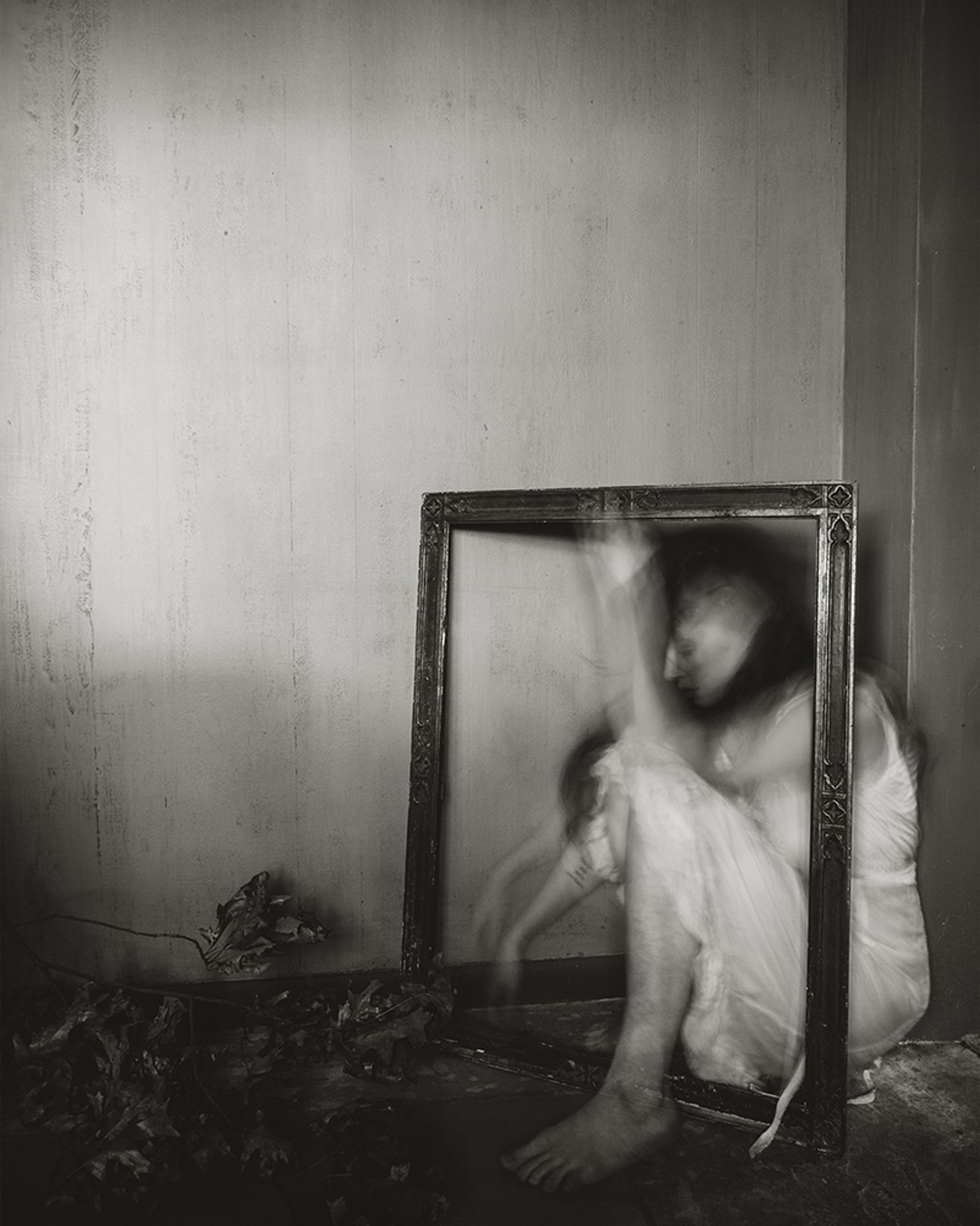 © Sarah Pezdek - Image from the The definitive moments i lost my mind photography project