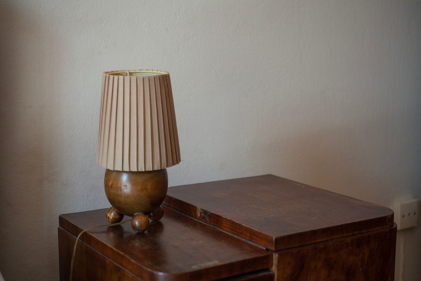 © Heather McDonough - Pleated Lamp