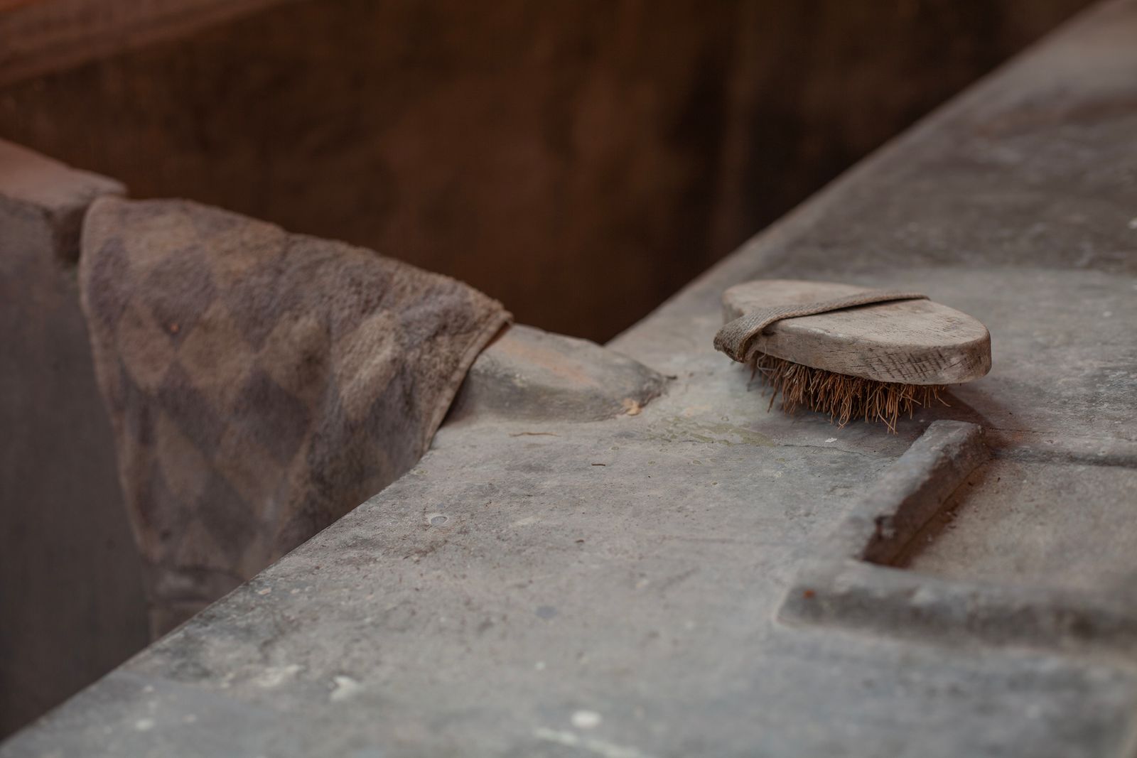 © Heather McDonough - Image from the French Folds photography project