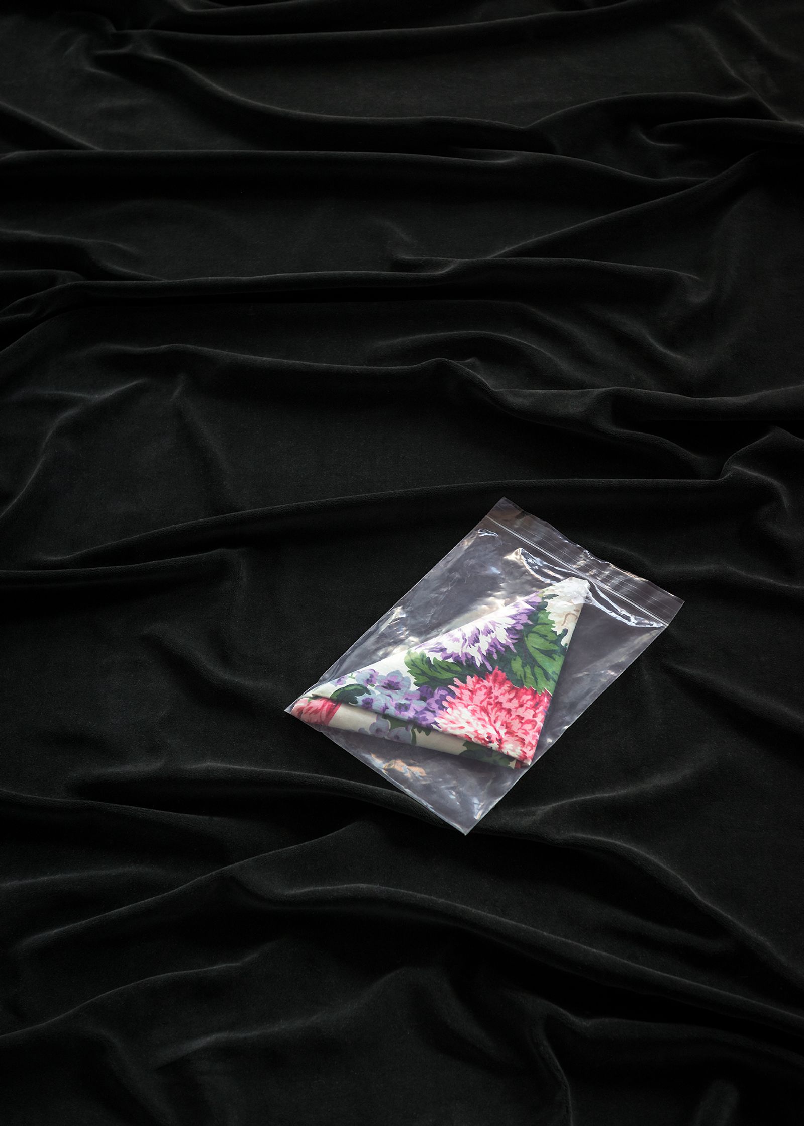 © Stephanie Taiber - Giving Chintz Rest