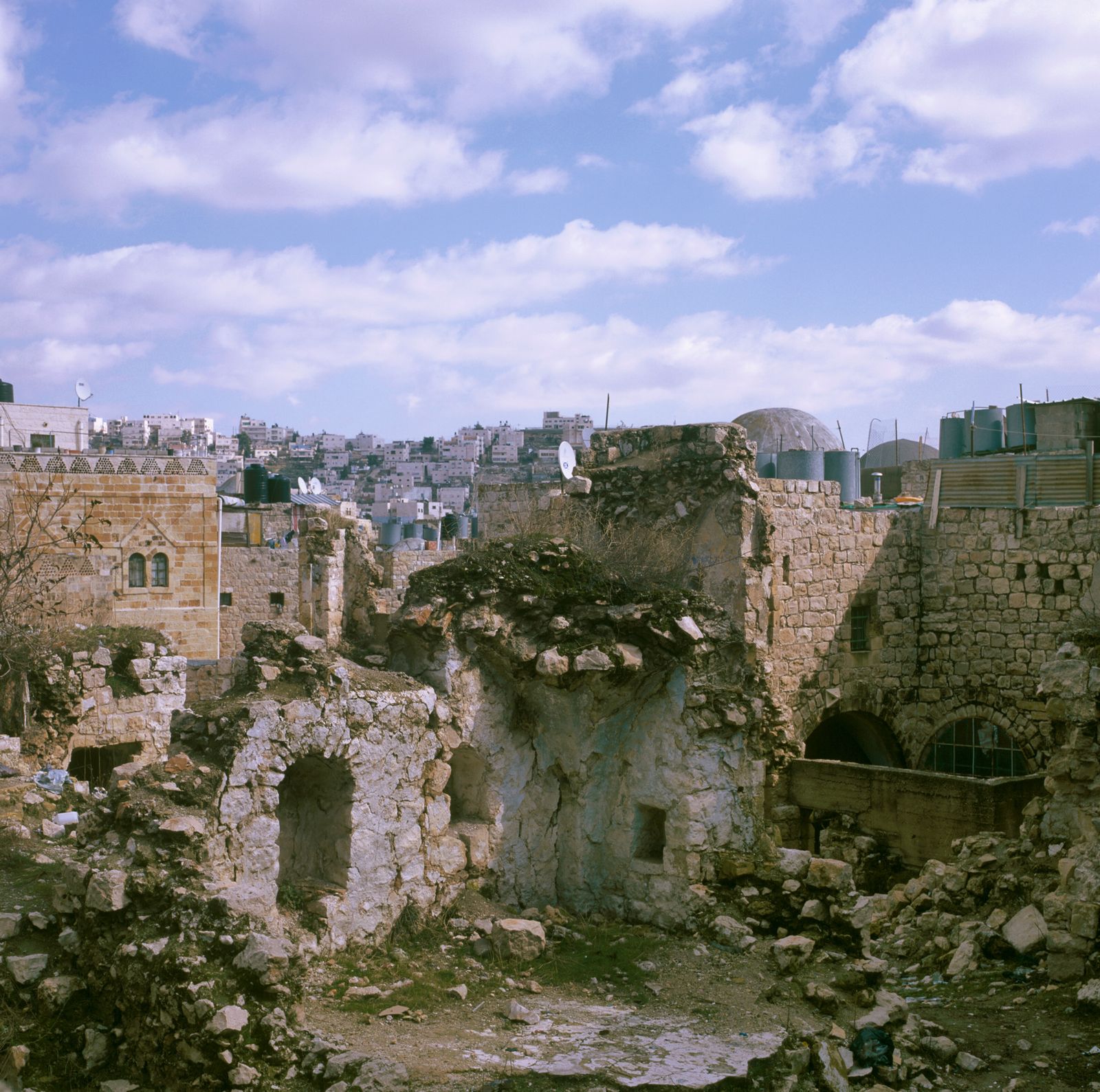 © Federico Busonero - The historical quarters in ruins, Hebron
